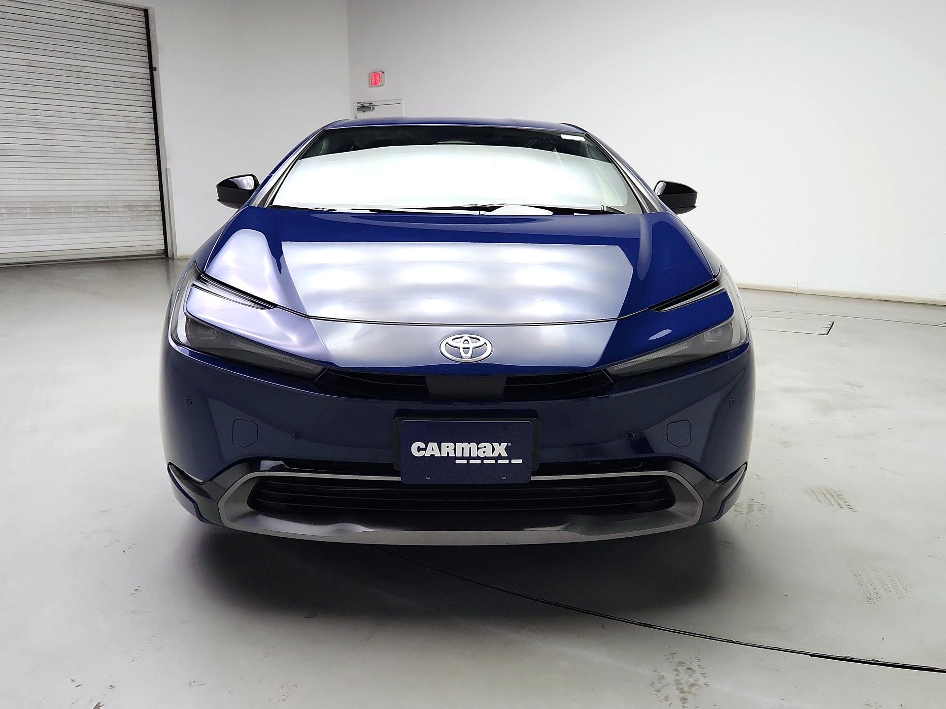 Thumbnail: 2025 Toyota Prius - 2