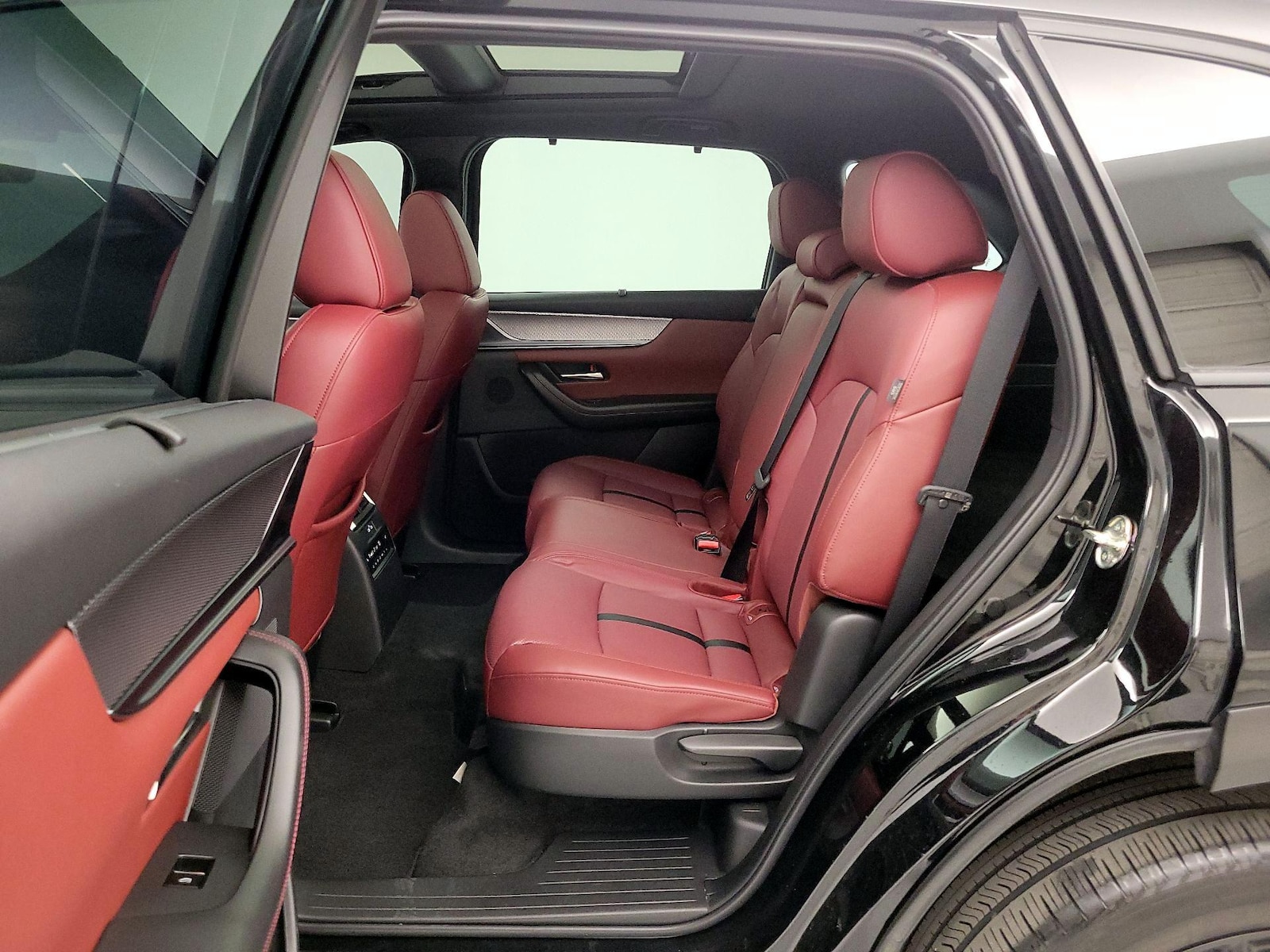 2025 Mazda CX-70 Premium Plus Package - Photo 22