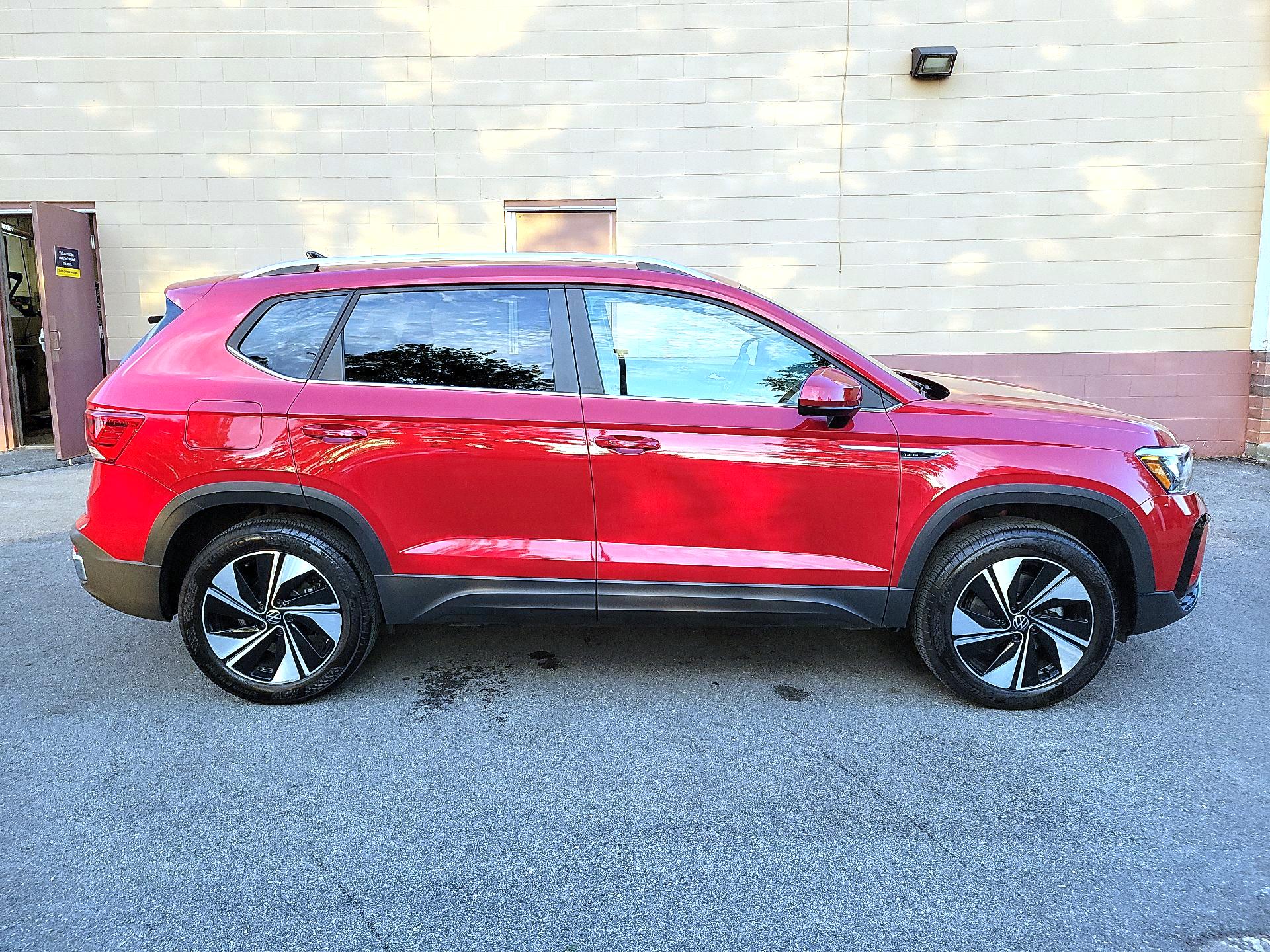 Thumbnail: 2024 Volkswagen Taos - 4
