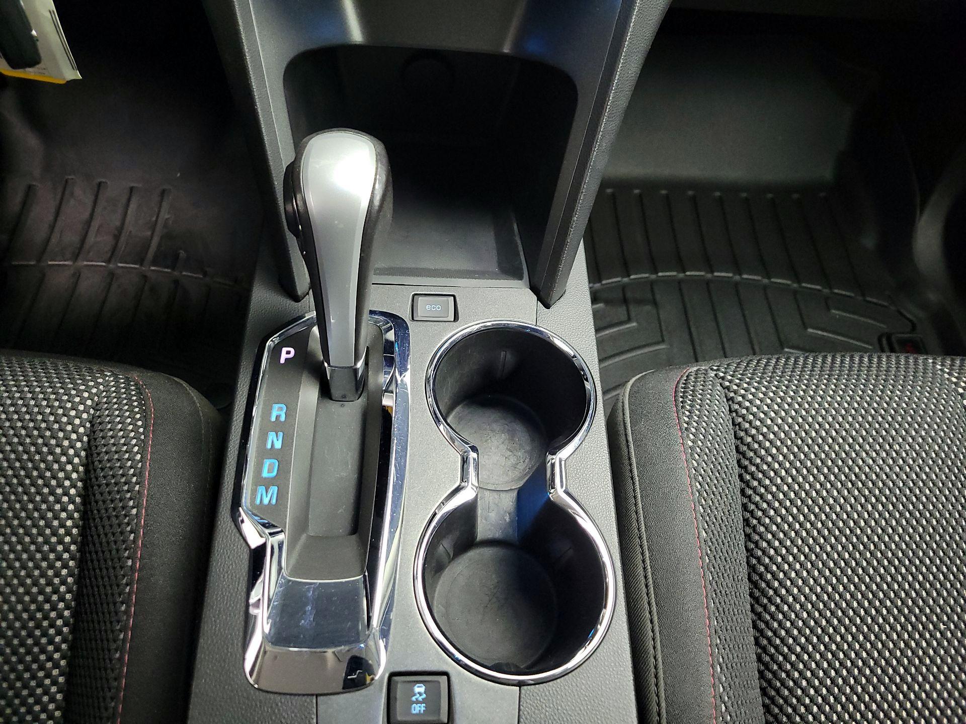 Thumbnail: 2014 Chevrolet Equinox - 16