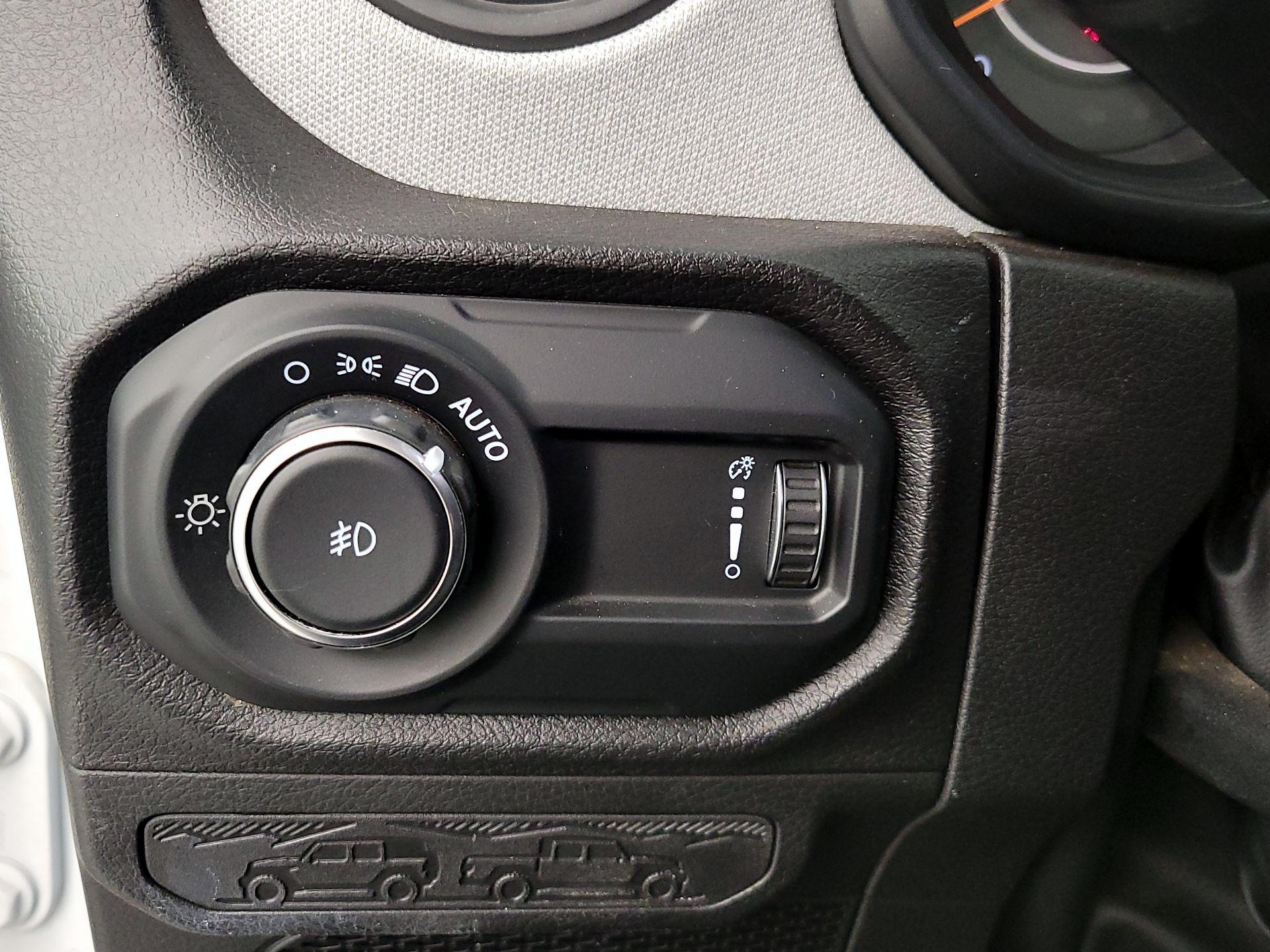 Thumbnail: 2025 Jeep Wrangler - 13