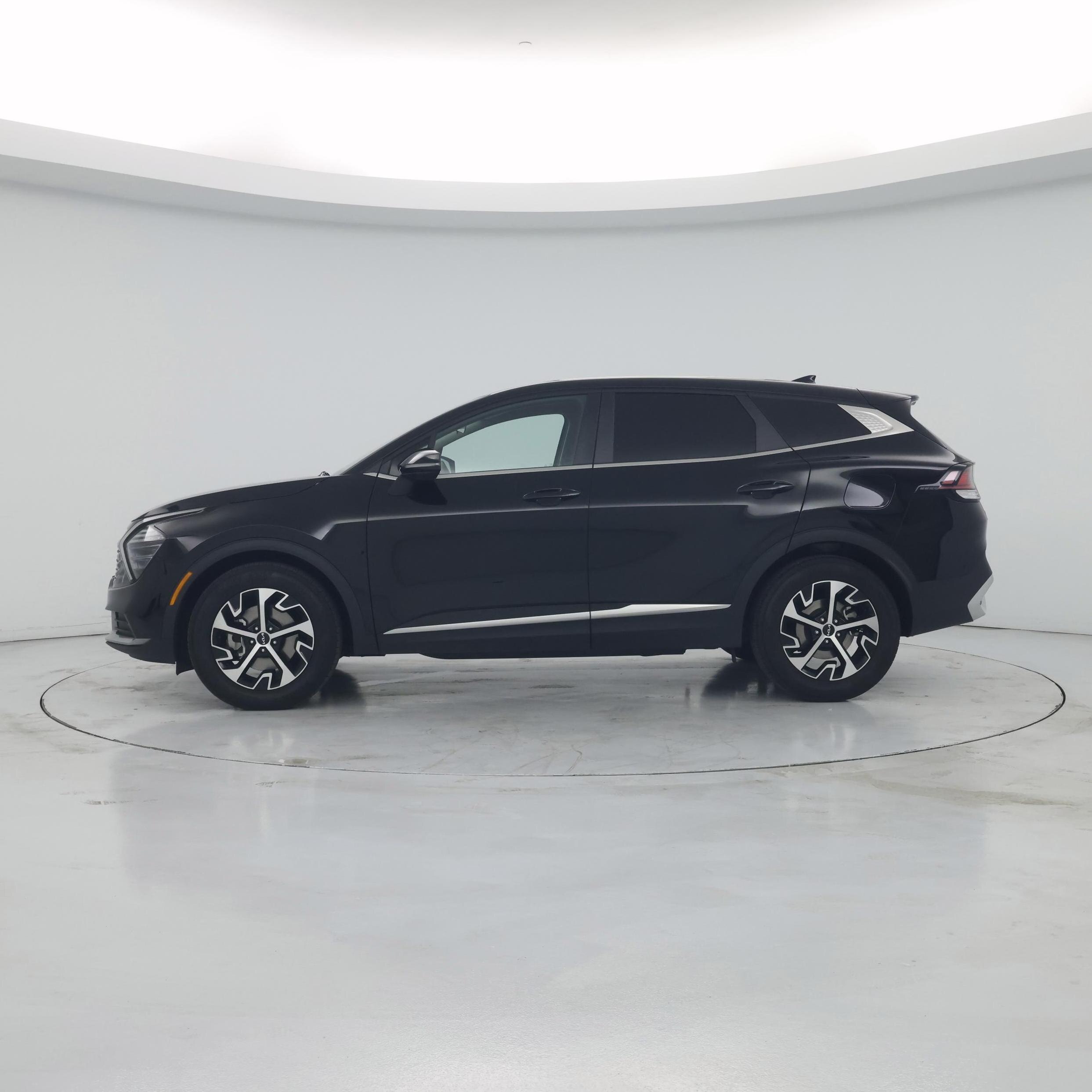 Thumbnail: 2025 Kia Sportage - 3