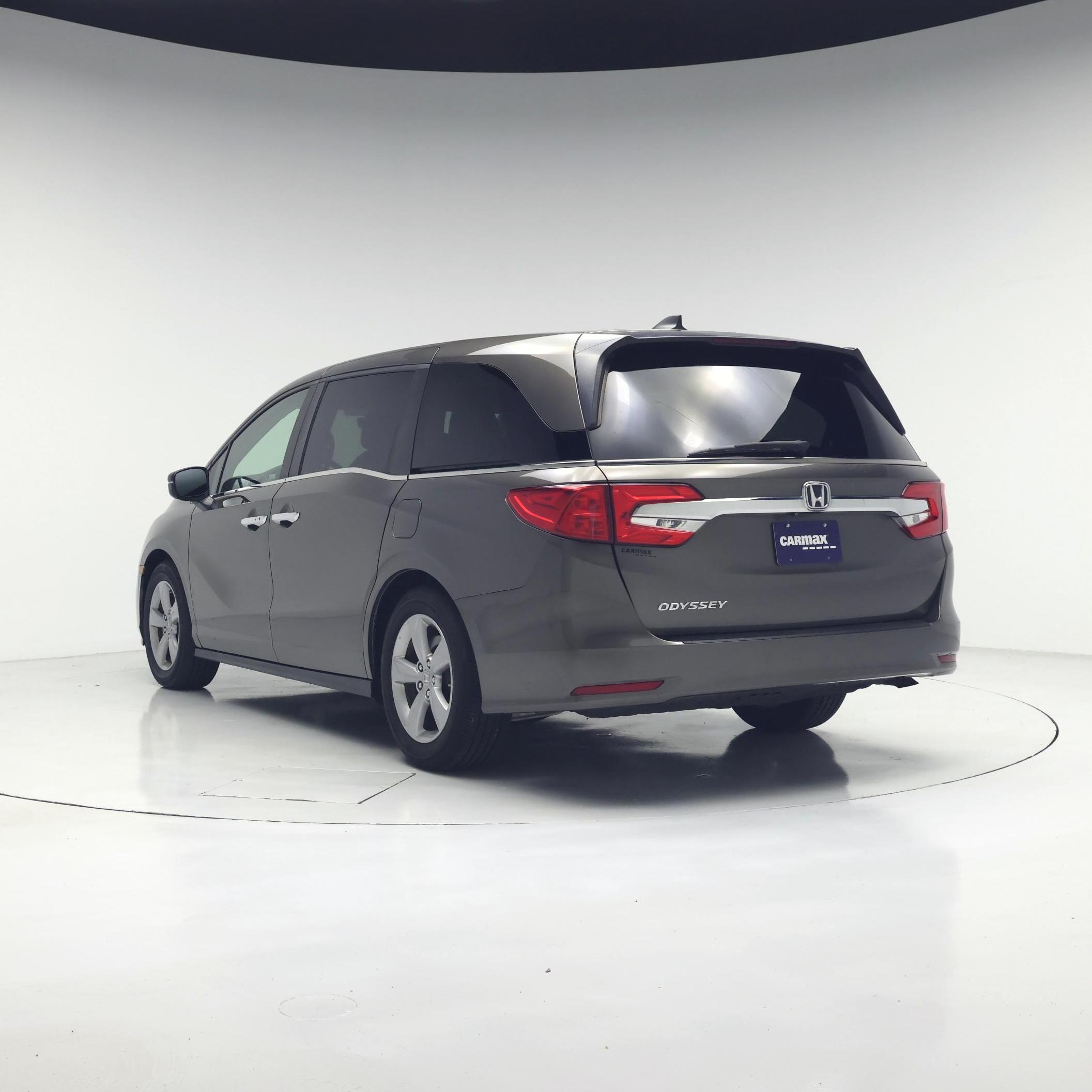 Thumbnail: 2019 Honda Odyssey - 2