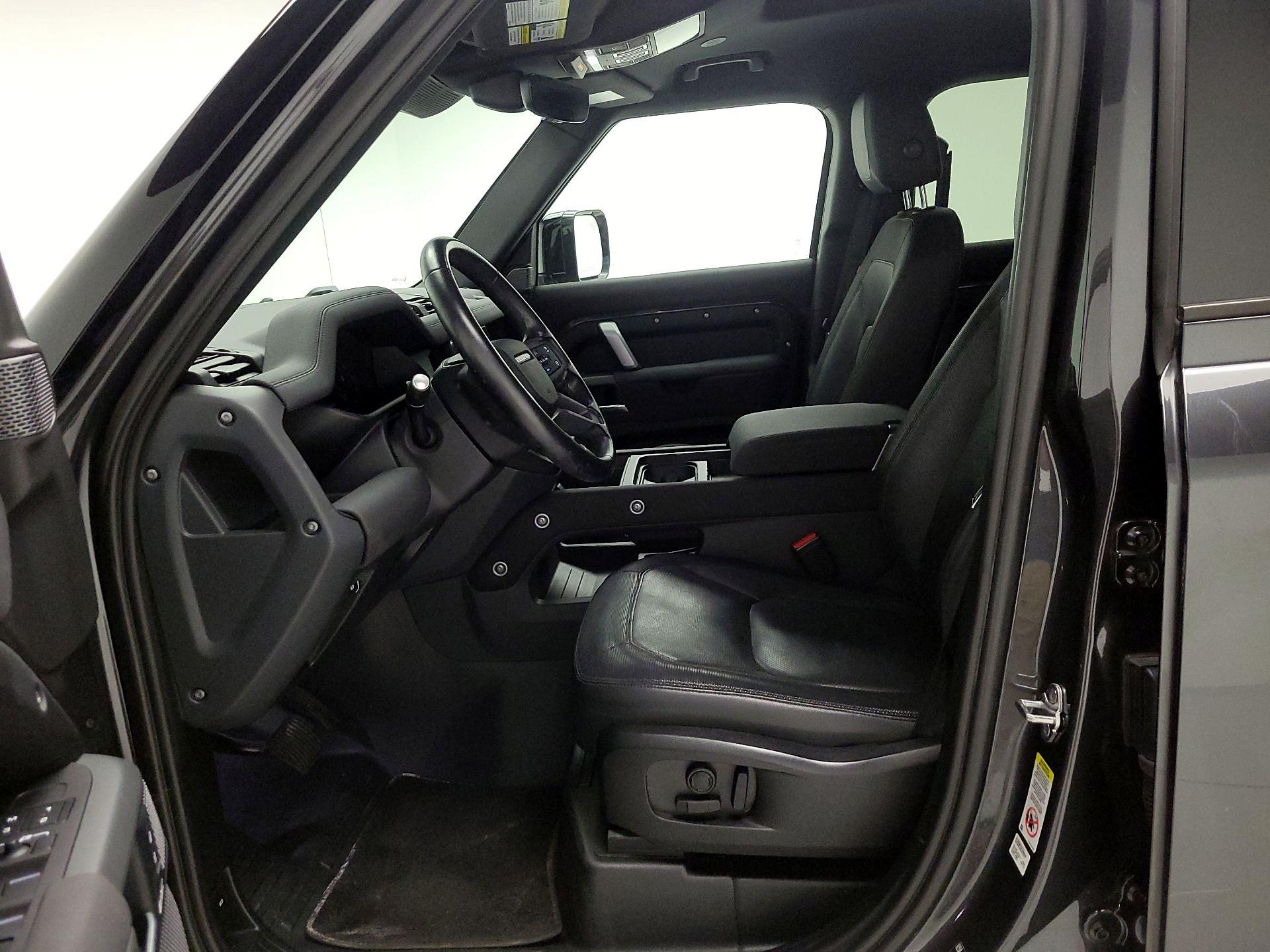 Thumbnail: 2023 Land Rover Defender - 11