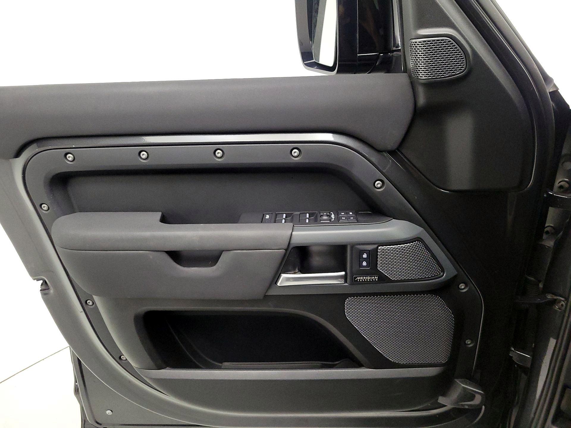Thumbnail: 2023 Land Rover Defender - 12
