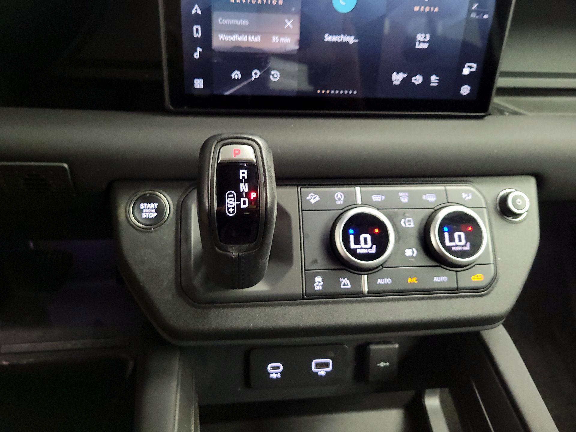 Thumbnail: 2023 Land Rover Defender - 17