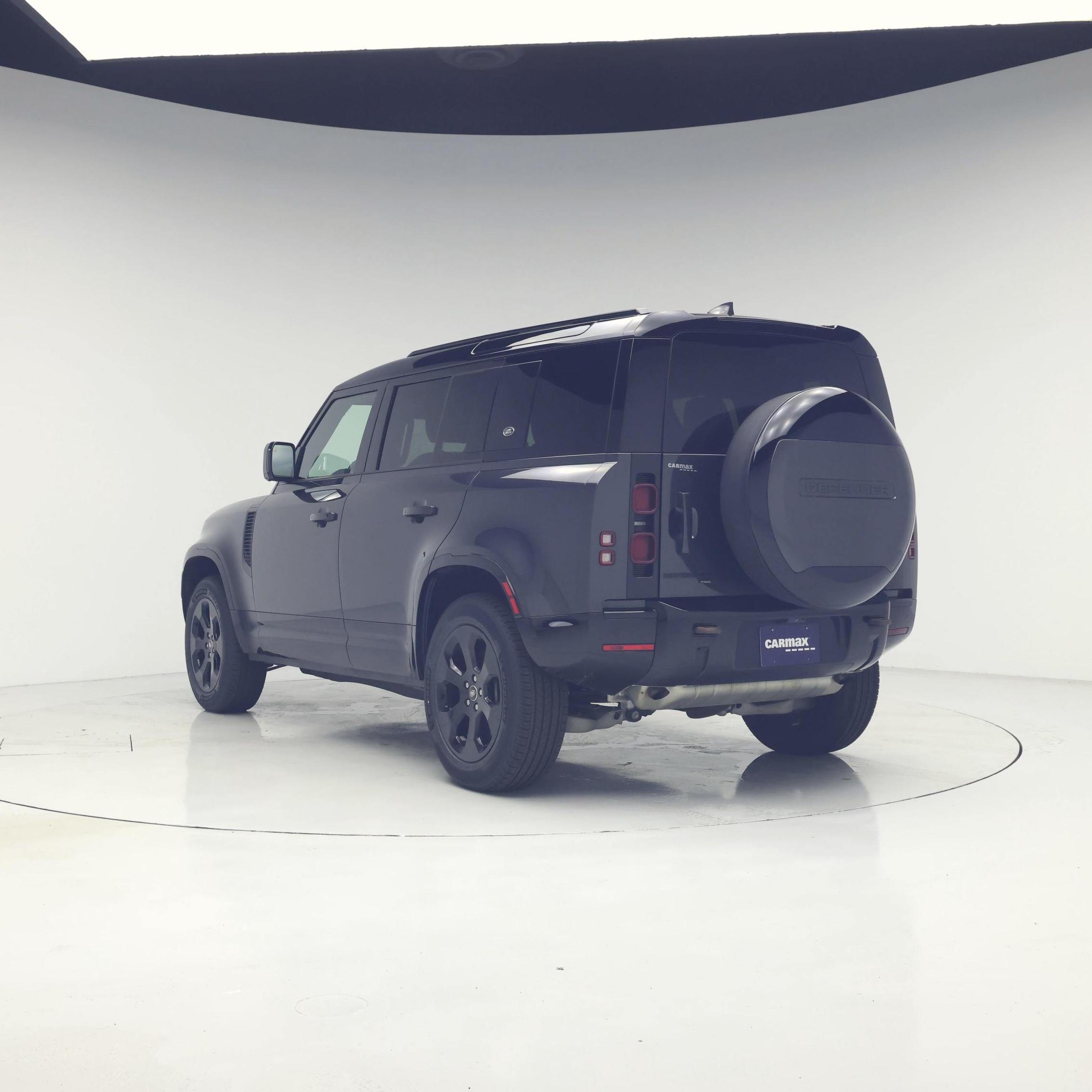 Thumbnail: 2023 Land Rover Defender - 2