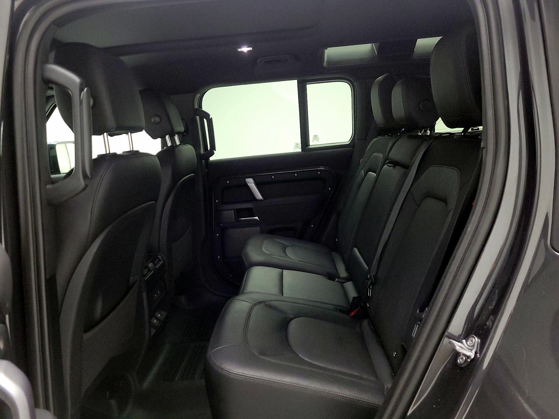 Thumbnail: 2023 Land Rover Defender - 19