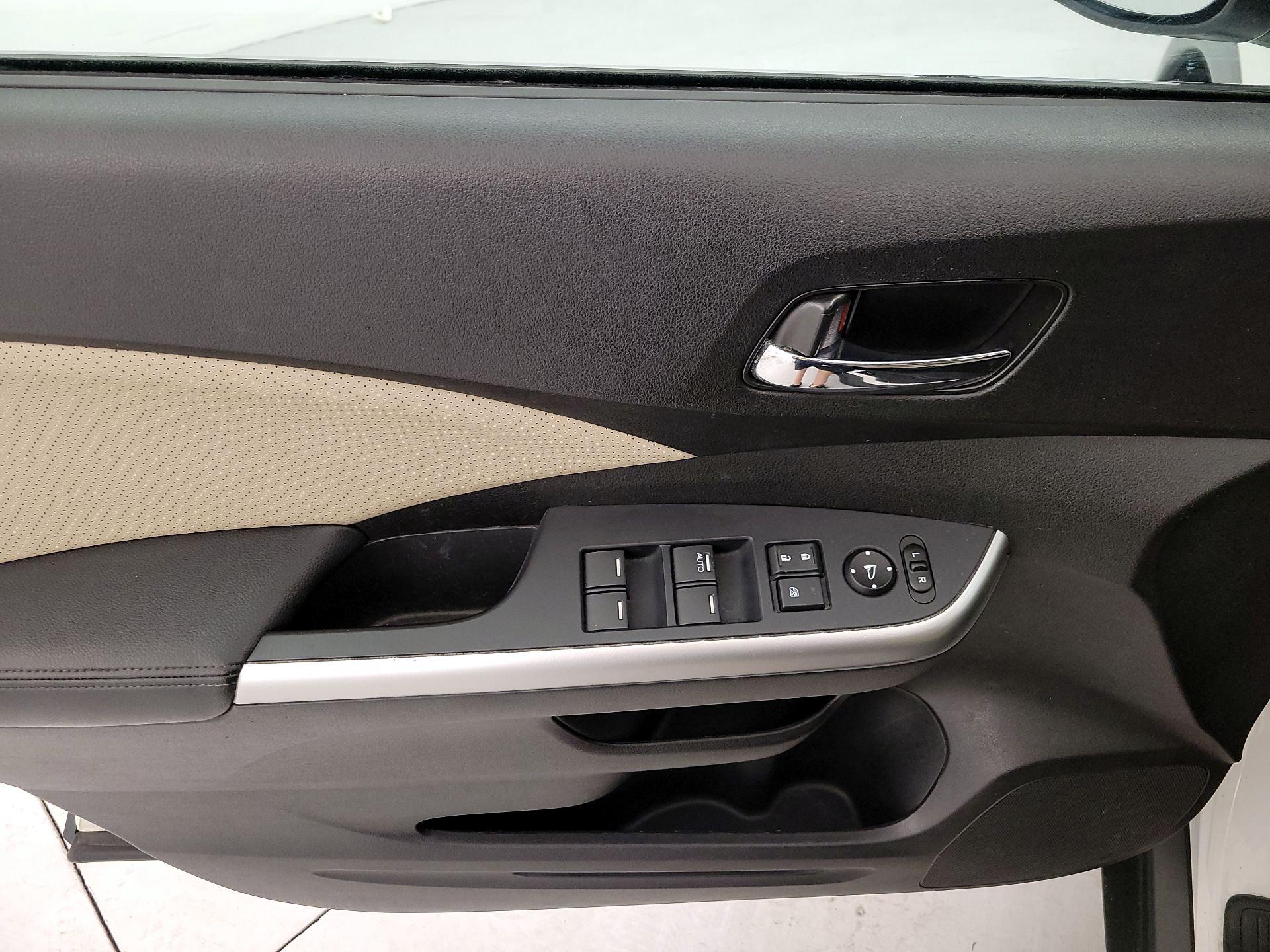 Thumbnail: 2016 Honda CR-V - 12
