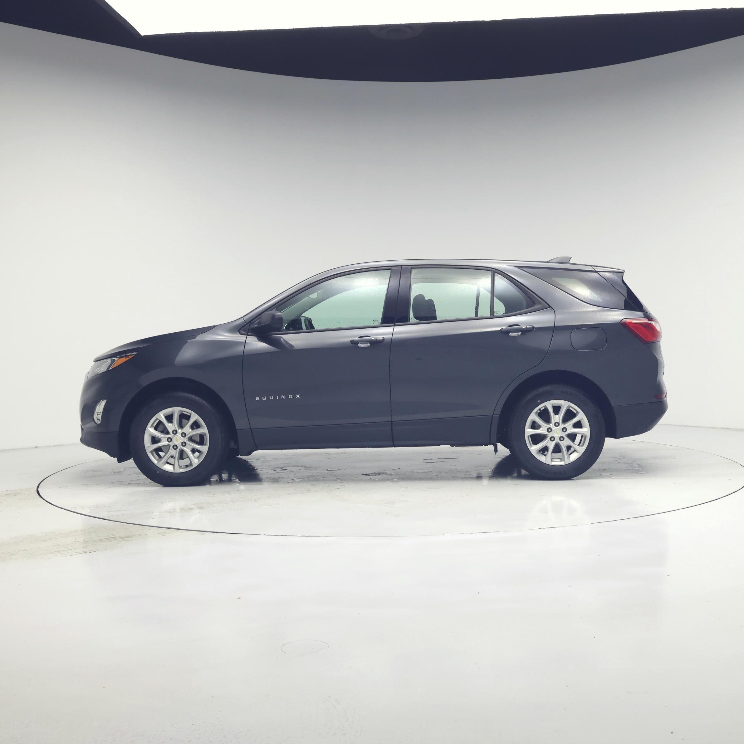 Thumbnail: 2019 Chevrolet Equinox - 3