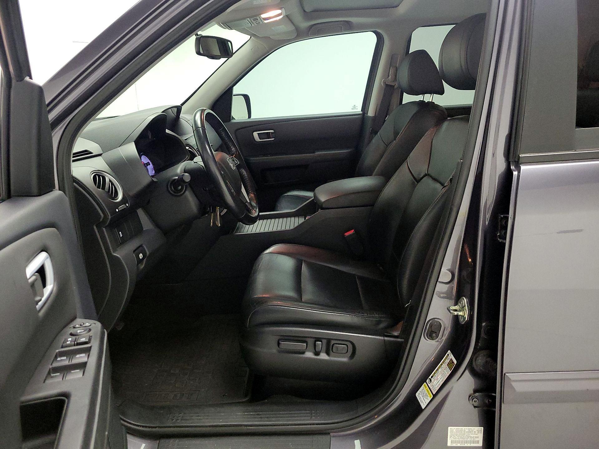 Thumbnail: 2015 Honda Pilot - 11