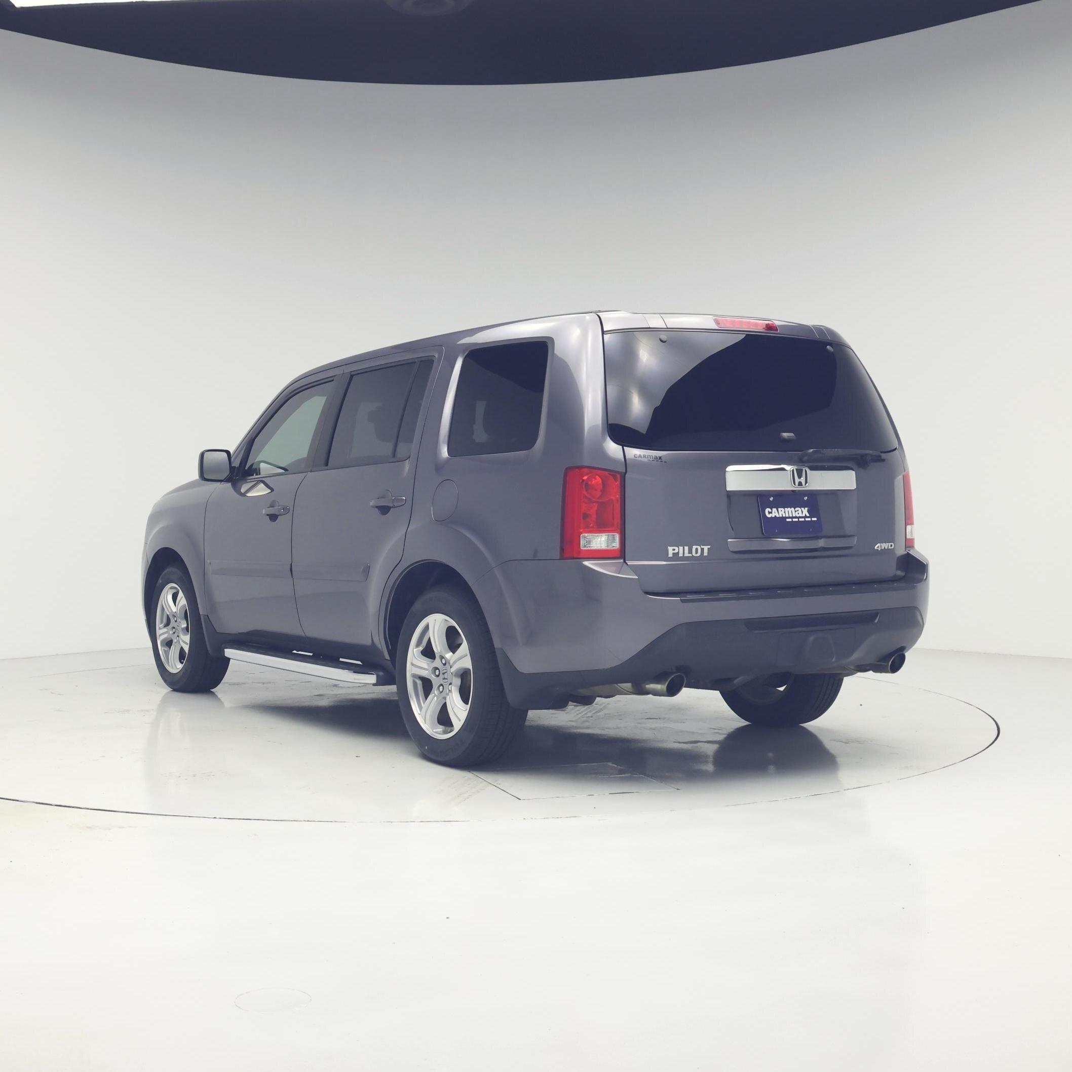 Thumbnail: 2015 Honda Pilot - 2