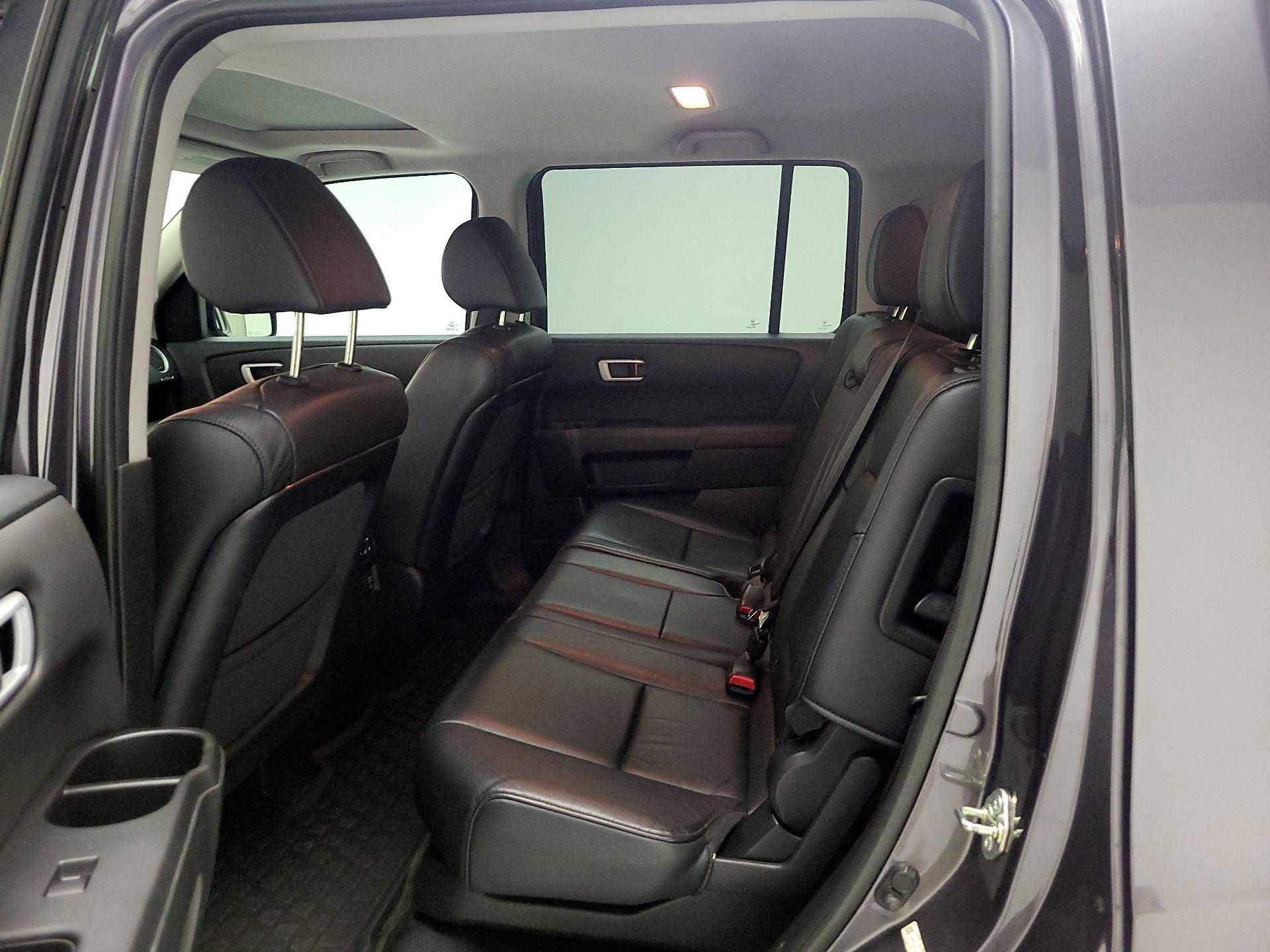 Thumbnail: 2015 Honda Pilot - 19