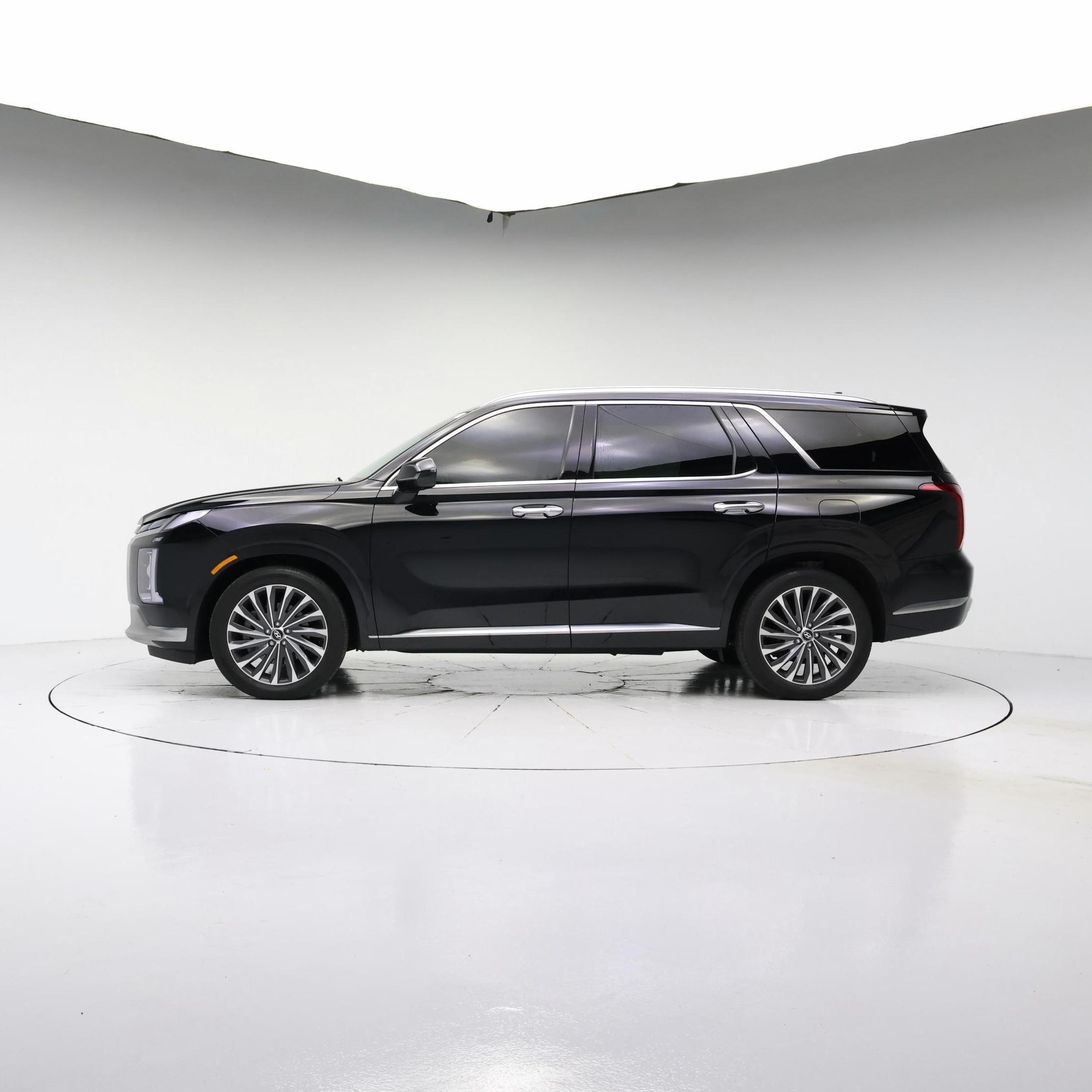 Thumbnail: 2024 Hyundai Palisade - 3