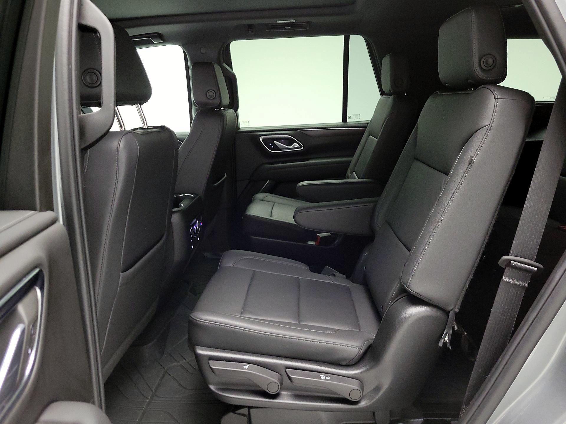 Thumbnail: 2024 Chevrolet Tahoe - 19