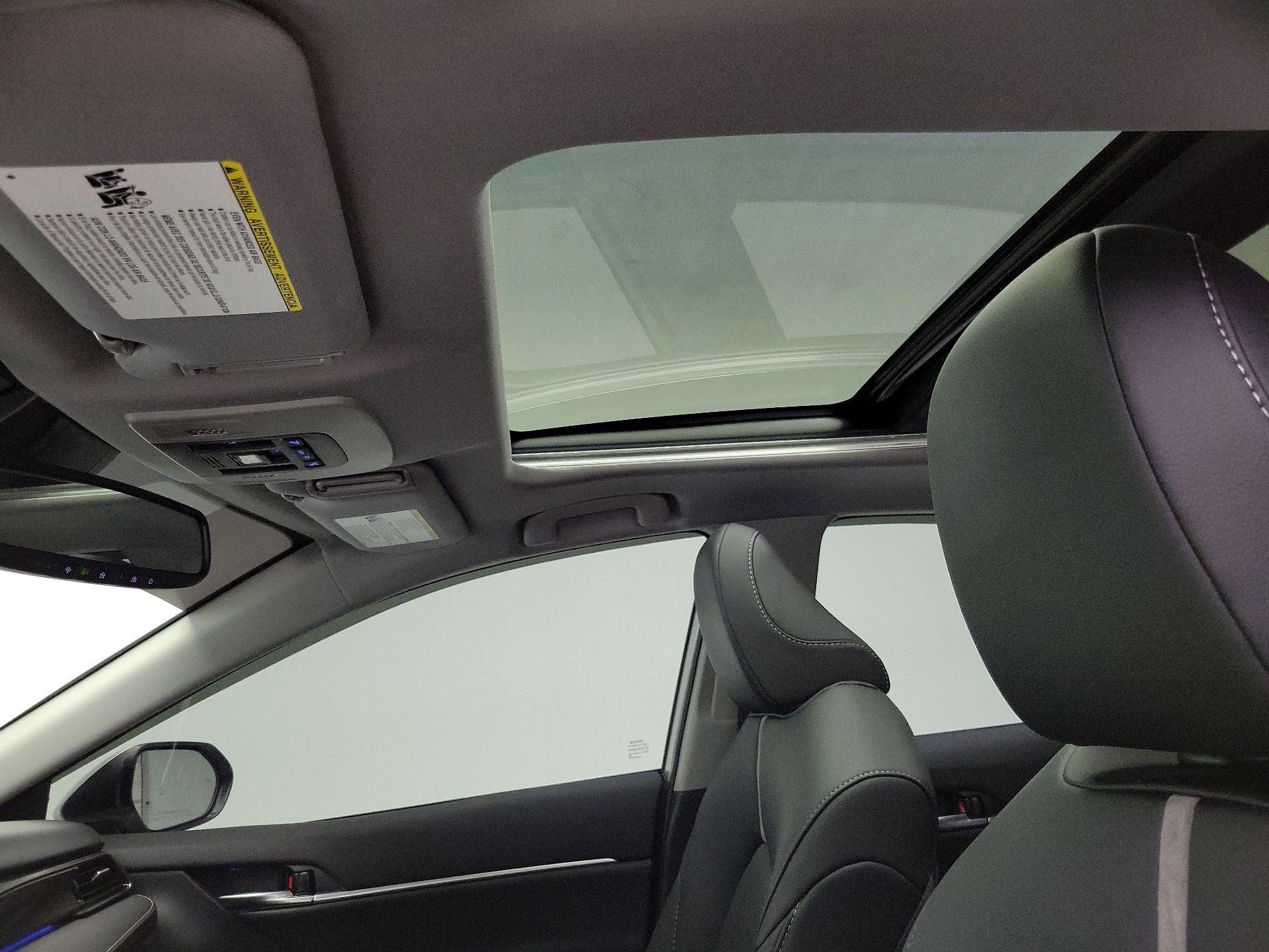 Thumbnail: 2024 Toyota Camry - 19