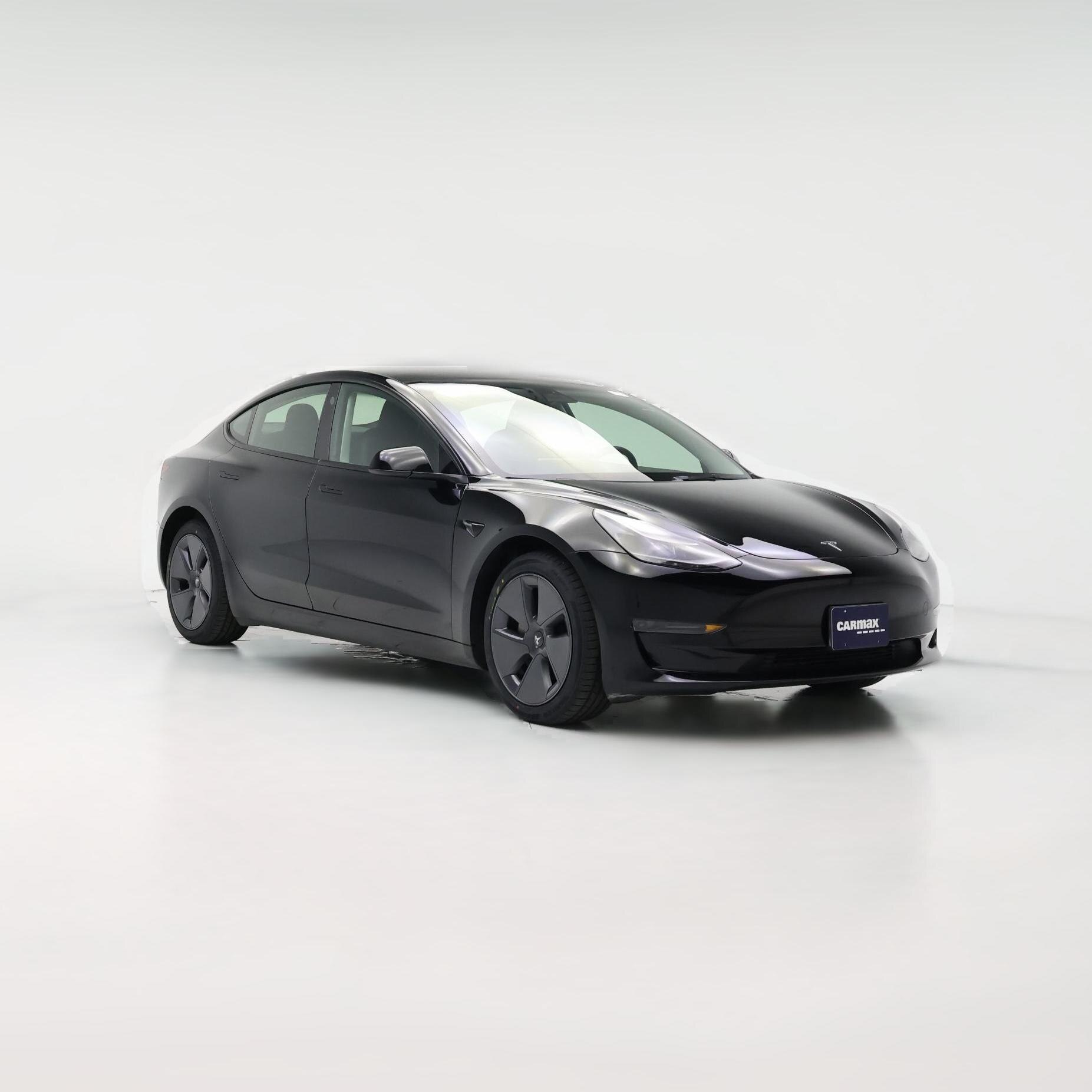 Thumbnail: 2023 Tesla Model 3 - 1