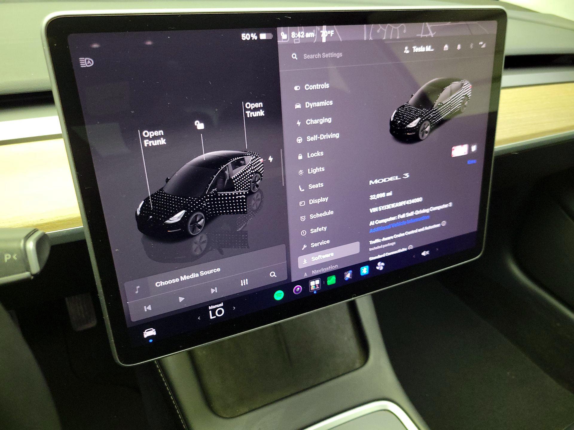 Thumbnail: 2023 Tesla Model 3 - 16