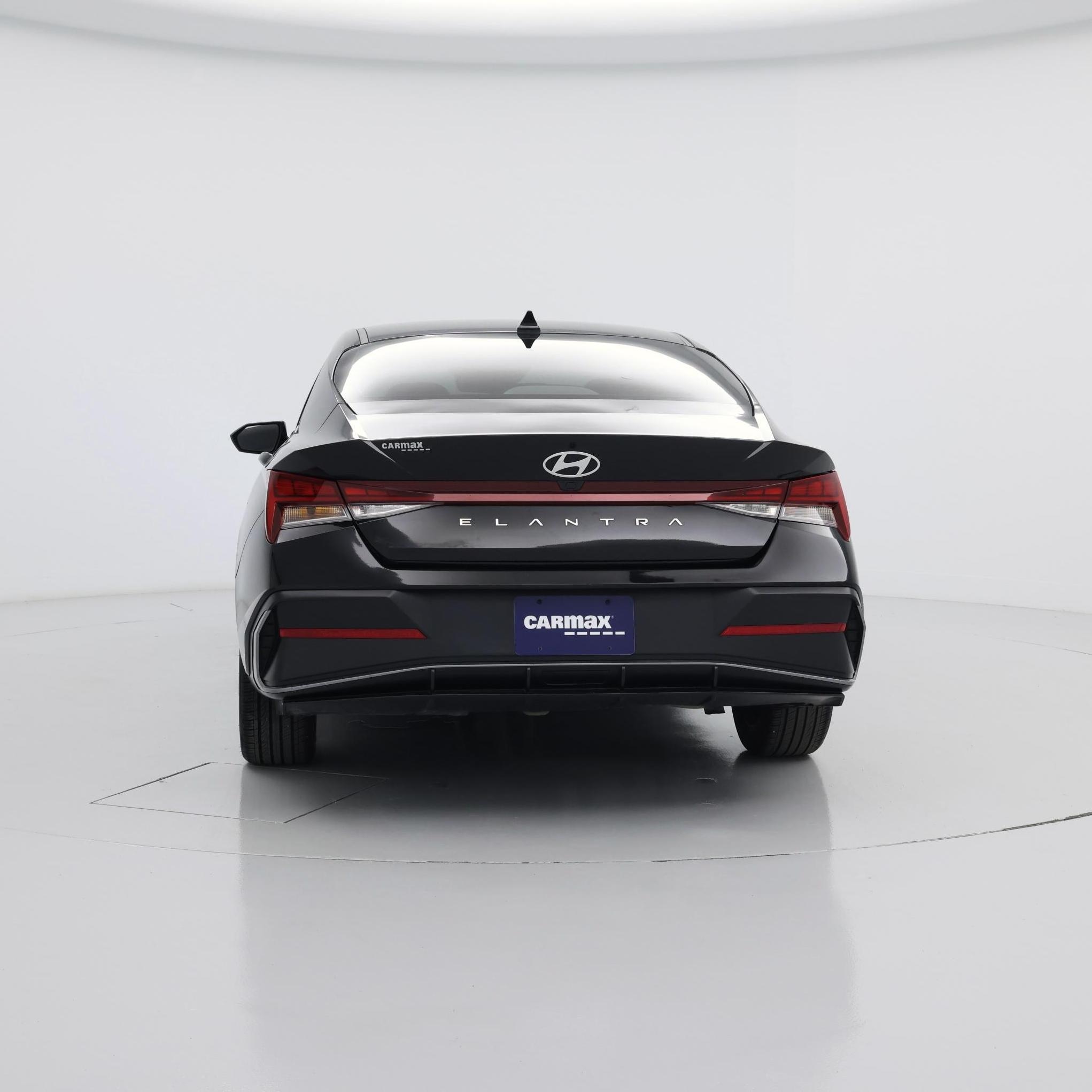 Thumbnail: 2025 Hyundai Elantra - 6