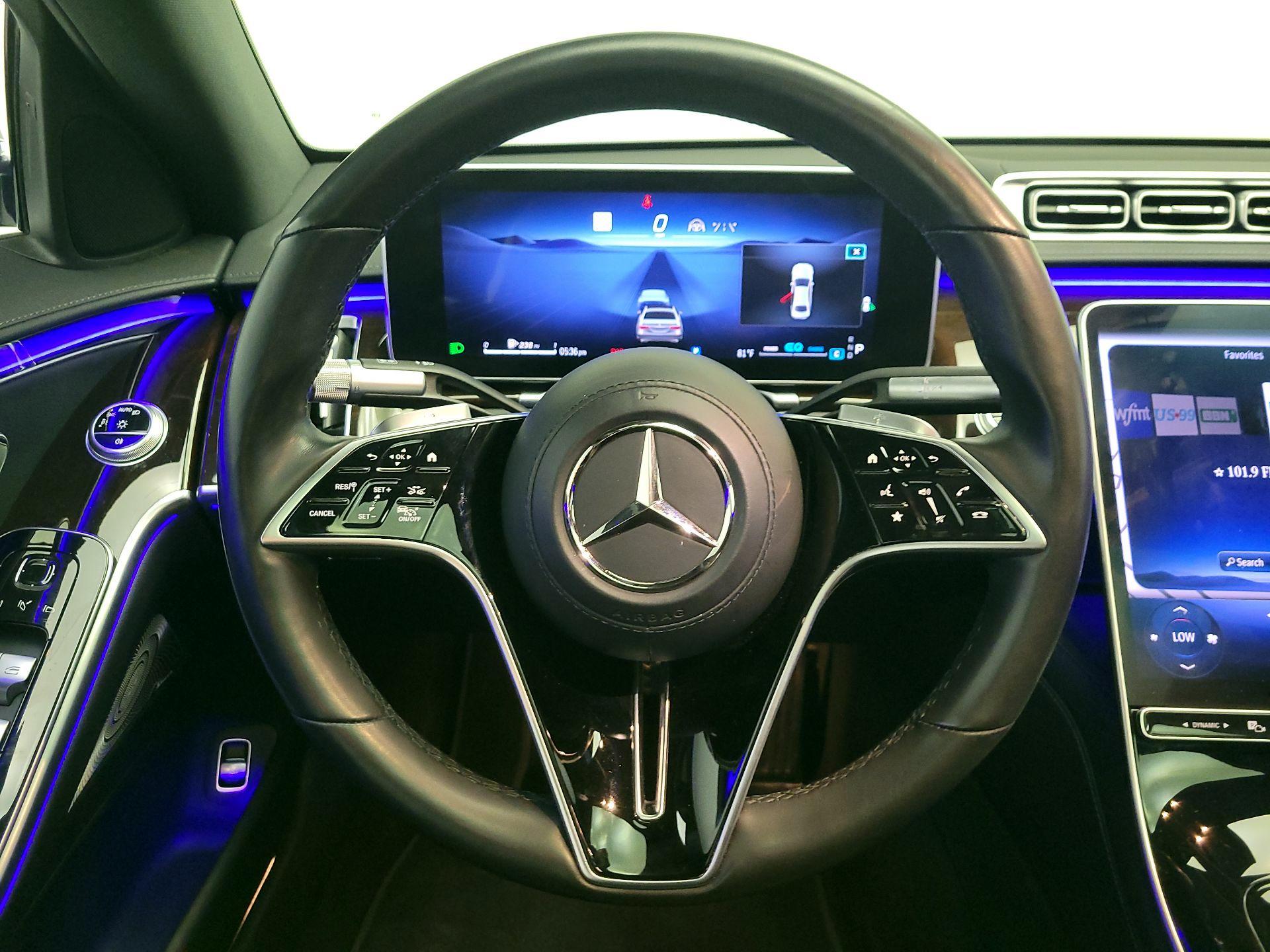 Thumbnail: 2022 Mercedes-Benz S-Class - 10