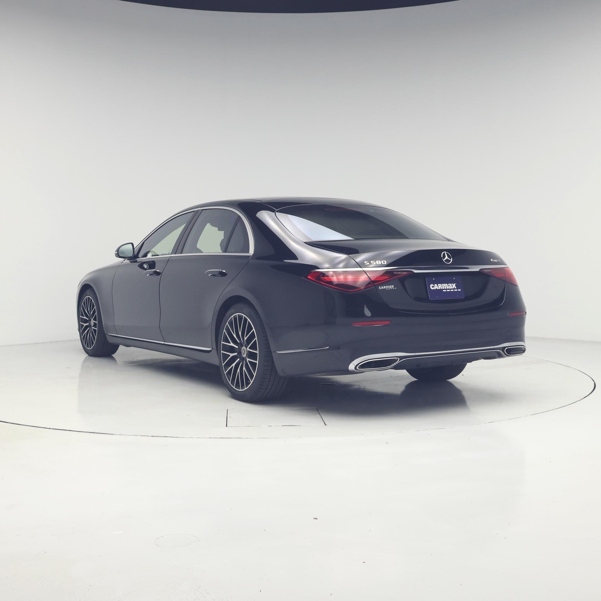 Thumbnail: 2022 Mercedes-Benz S-Class - 2