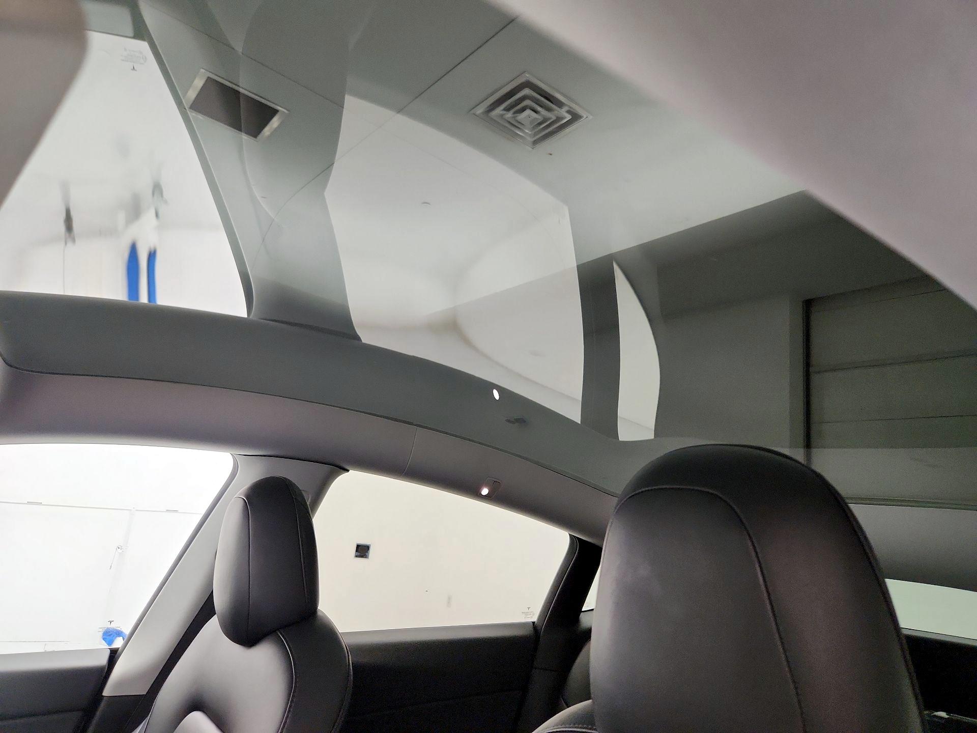 Thumbnail: 2021 Tesla Model Y - 18