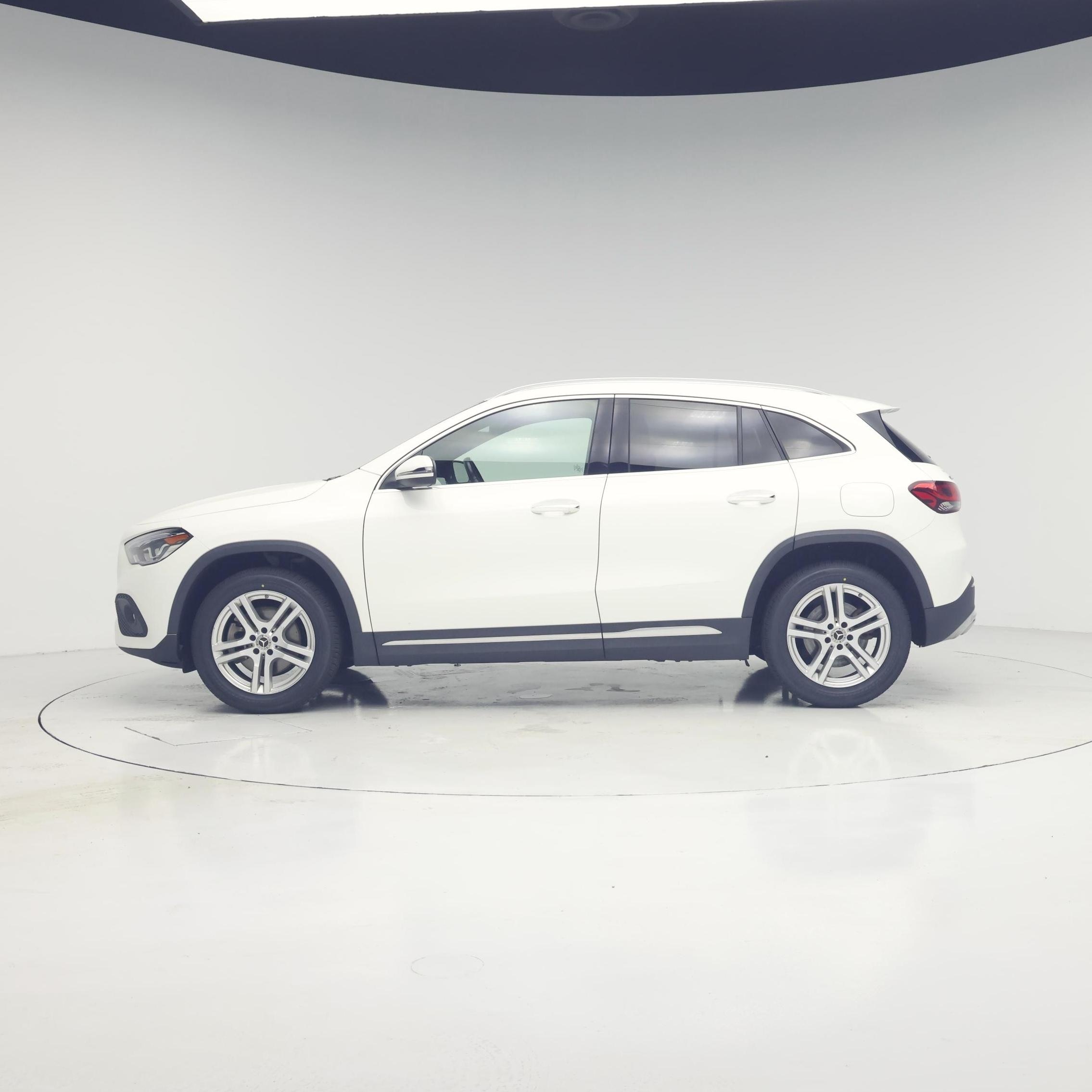 Thumbnail: 2023 Mercedes-Benz GLA - 3