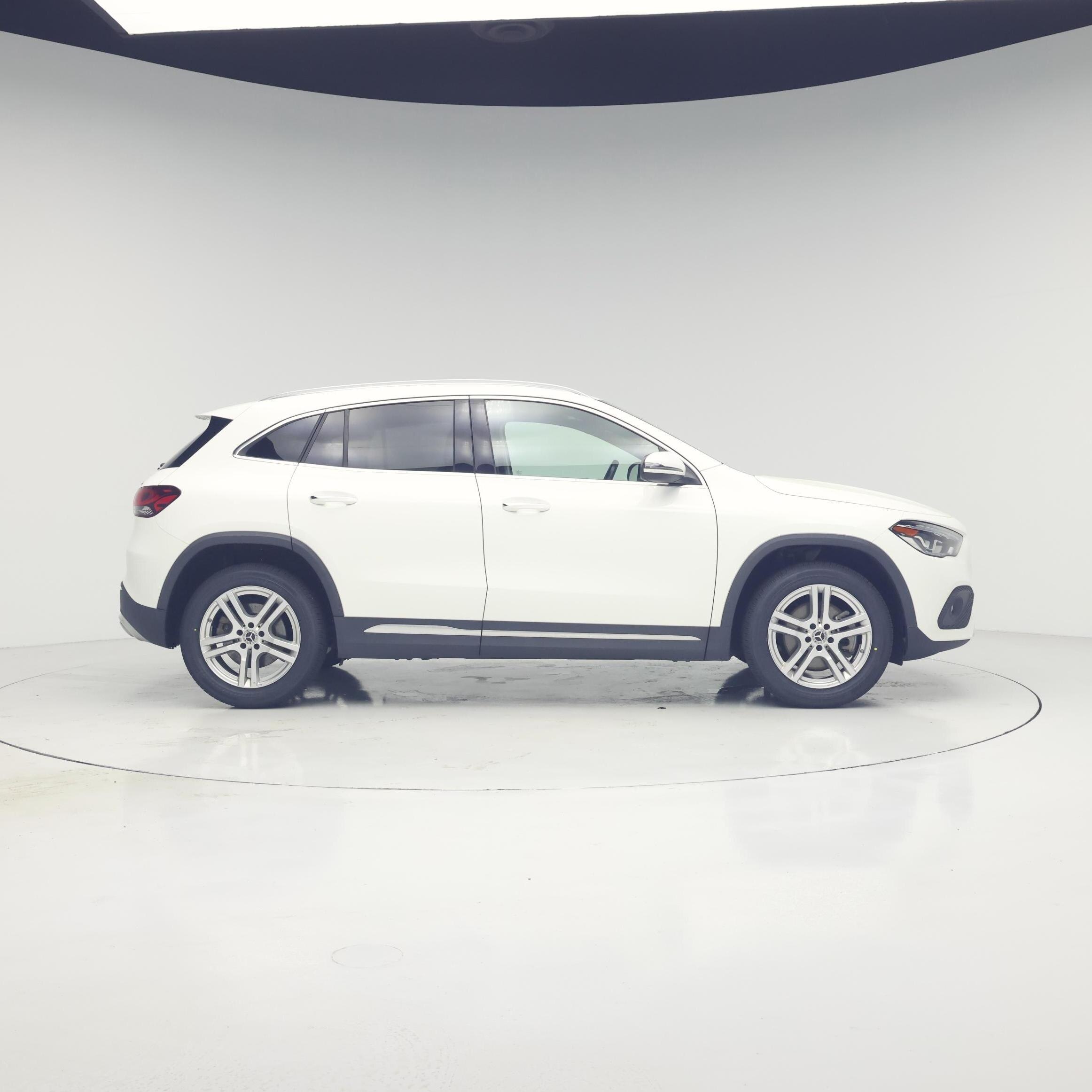 Thumbnail: 2023 Mercedes-Benz GLA - 7
