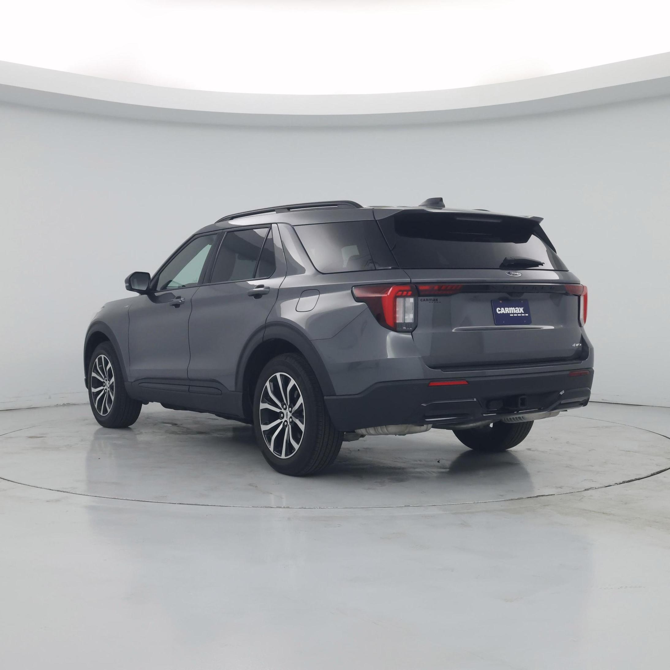 Thumbnail: 2026 Ford Explorer - 2