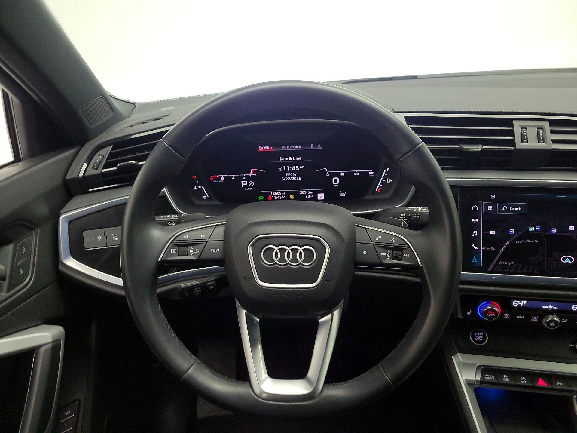 Thumbnail: 2023 Audi Q3 - 10
