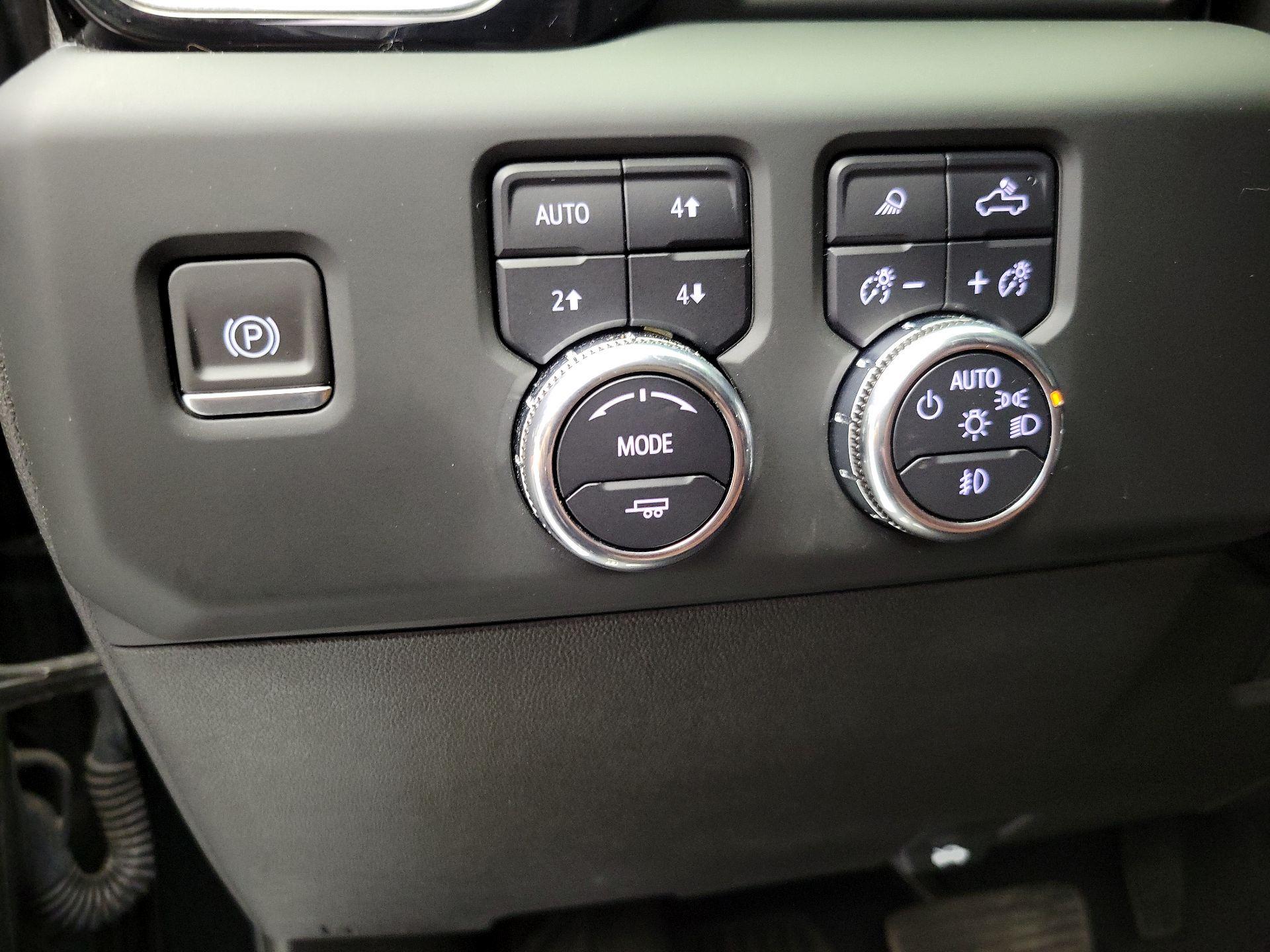 Thumbnail: 2024 GMC Sierra 2500 - 13