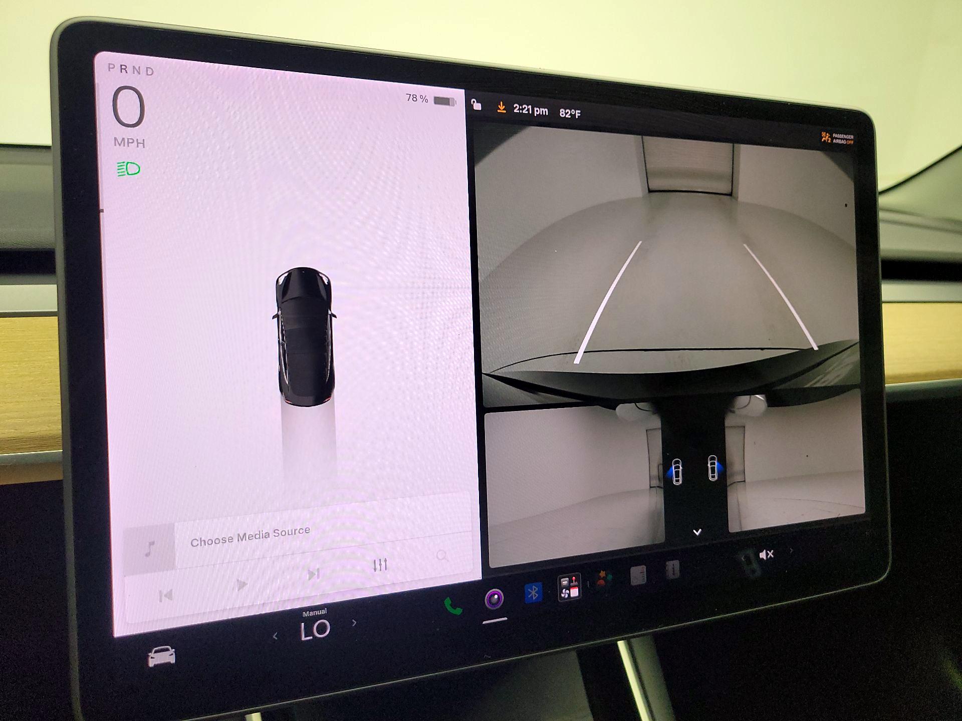 Thumbnail: 2020 Tesla Model 3 - 14