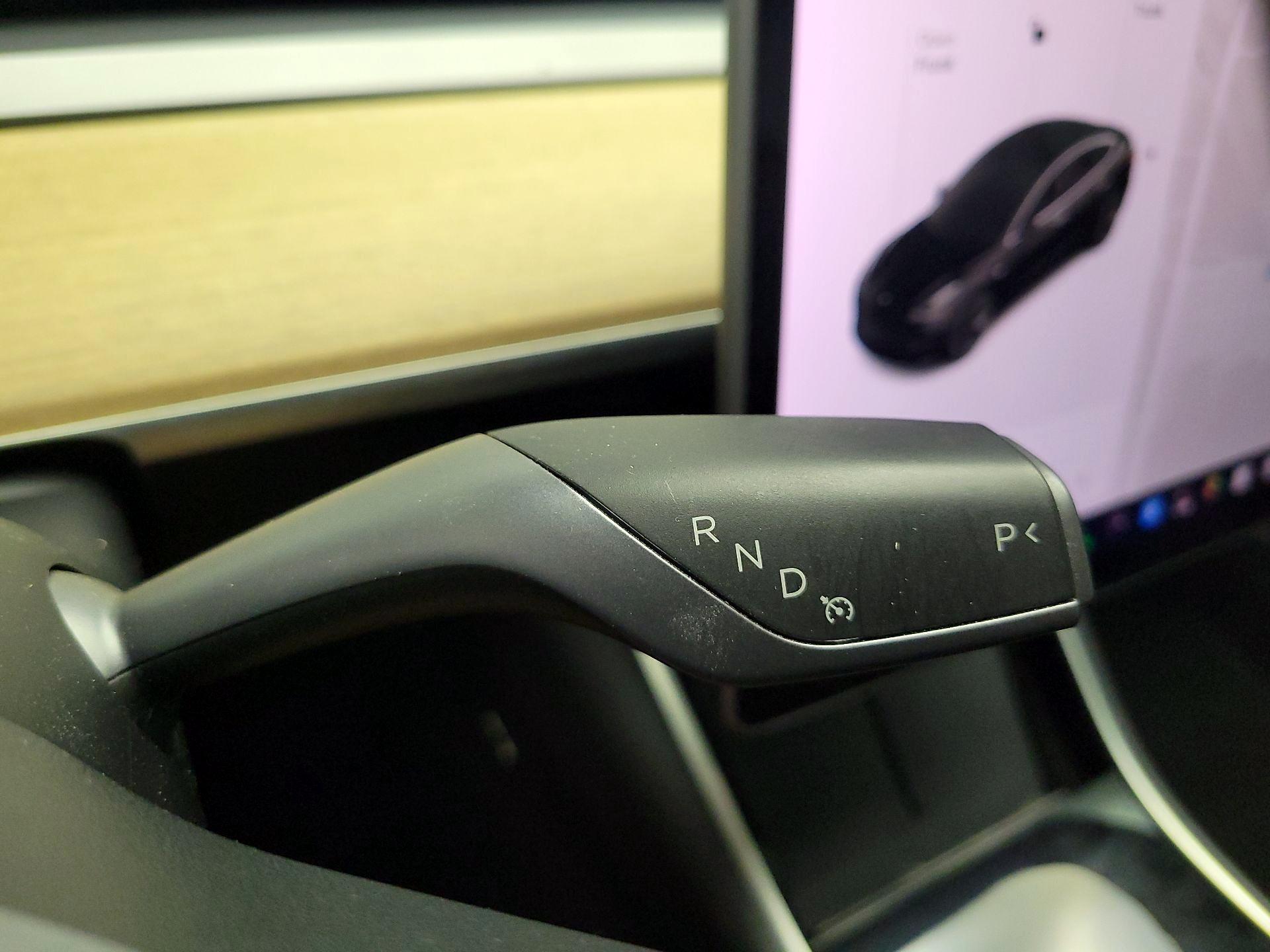 Thumbnail: 2020 Tesla Model 3 - 17