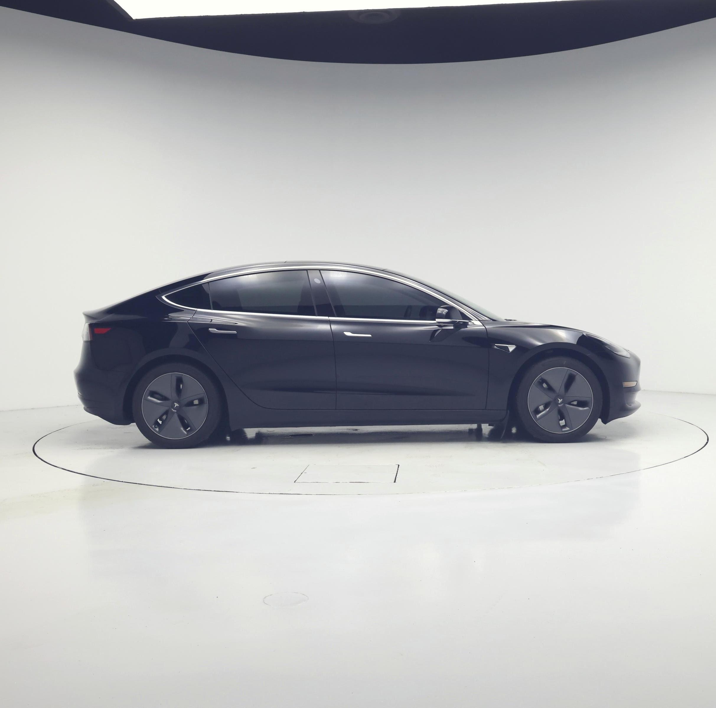 Thumbnail: 2020 Tesla Model 3 - 7