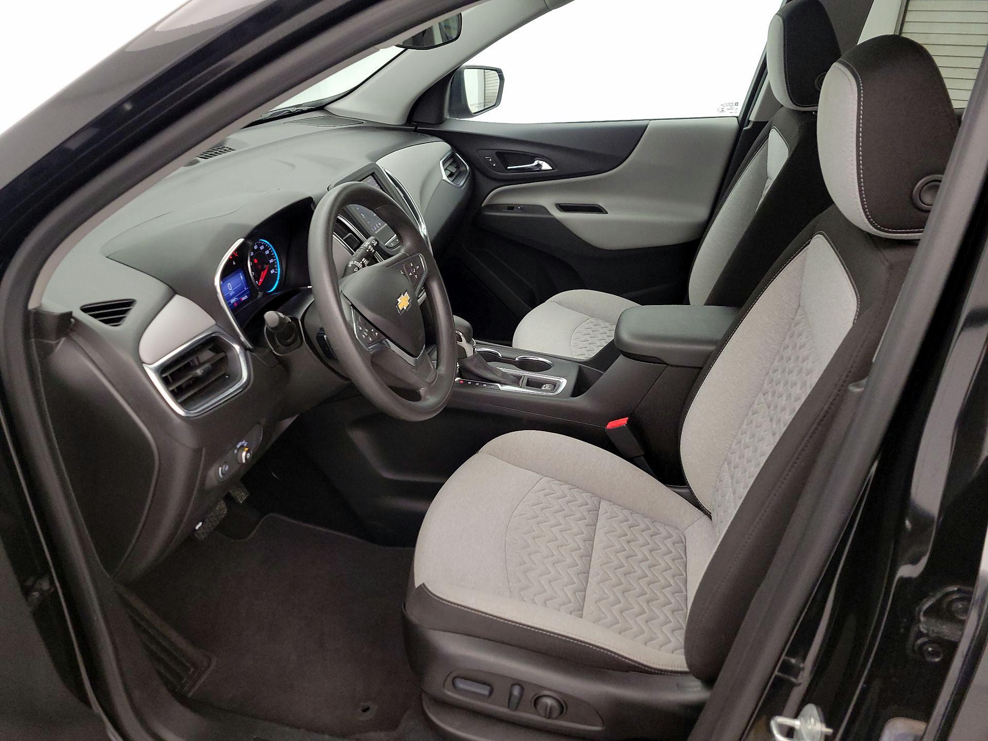 Thumbnail: 2022 Chevrolet Equinox - 11
