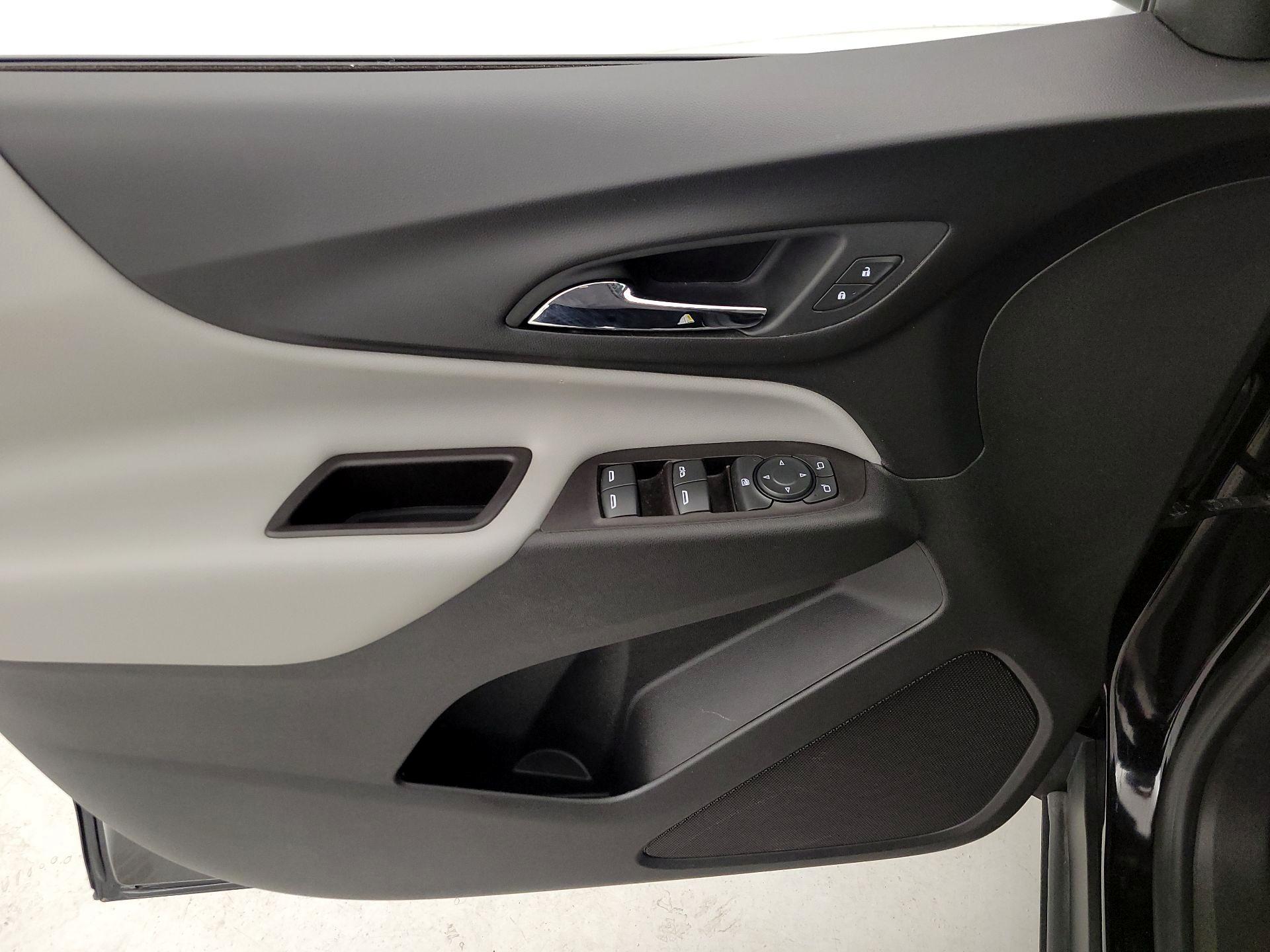 Thumbnail: 2022 Chevrolet Equinox - 12