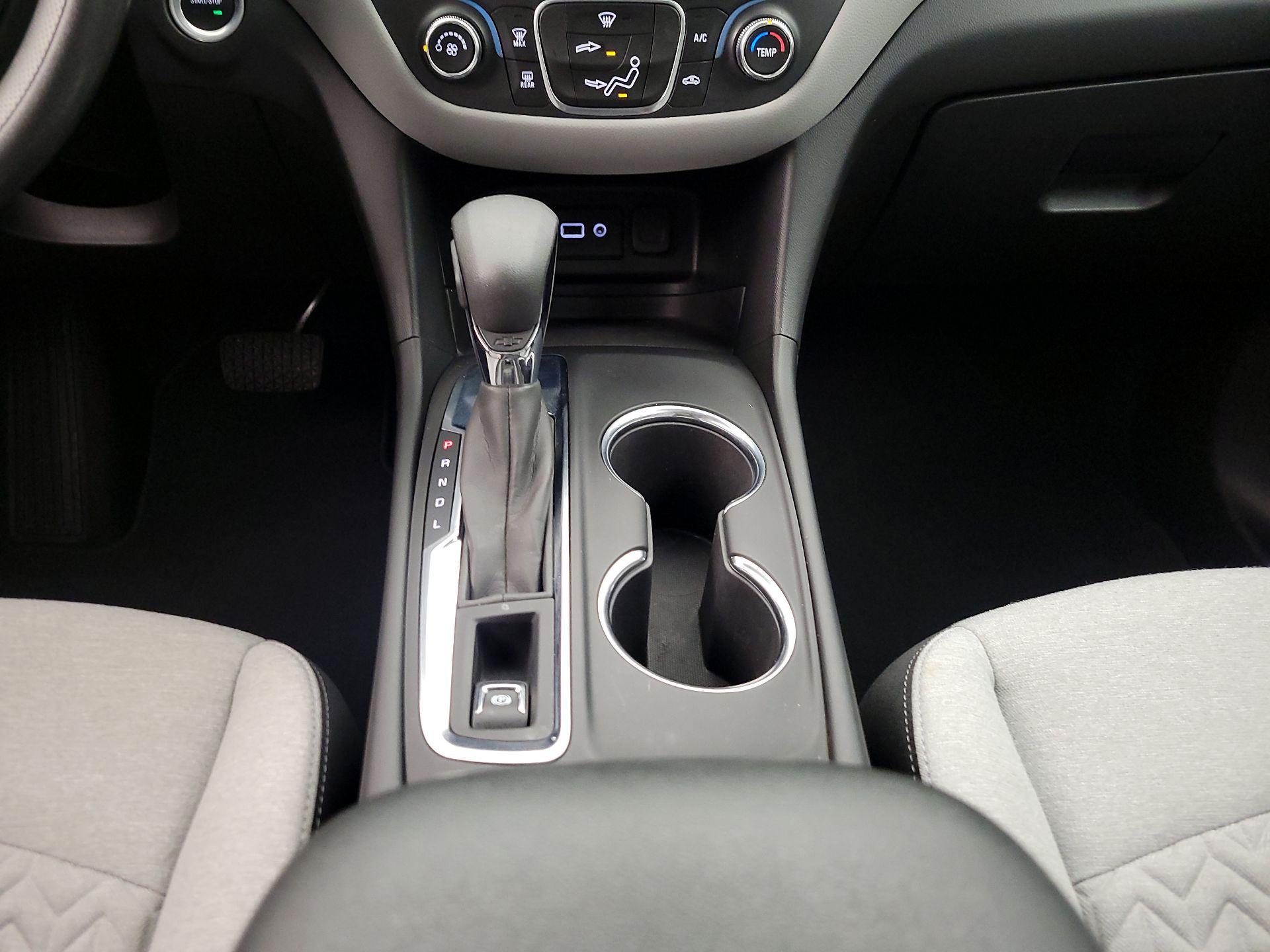 Thumbnail: 2022 Chevrolet Equinox - 17