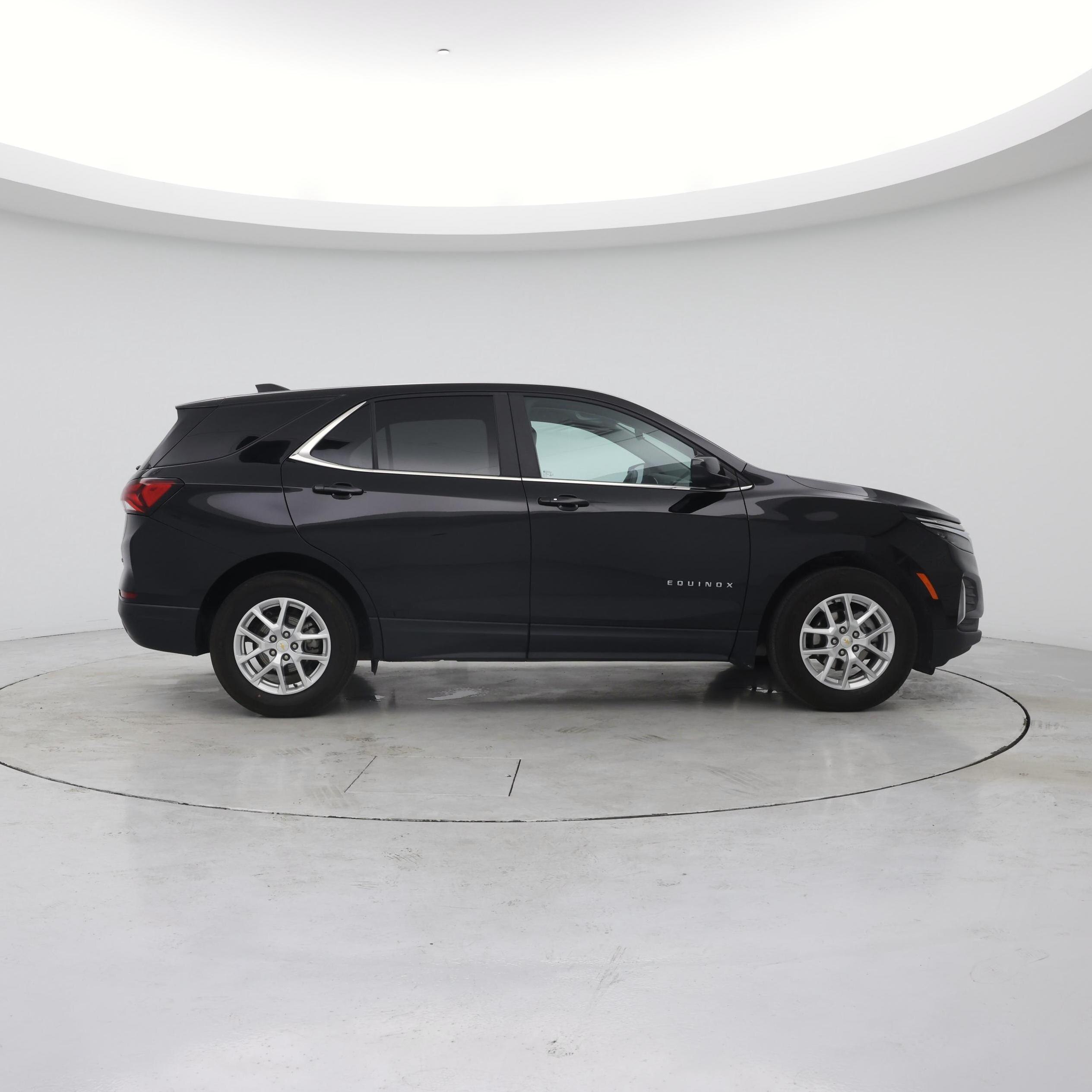 Thumbnail: 2022 Chevrolet Equinox - 7