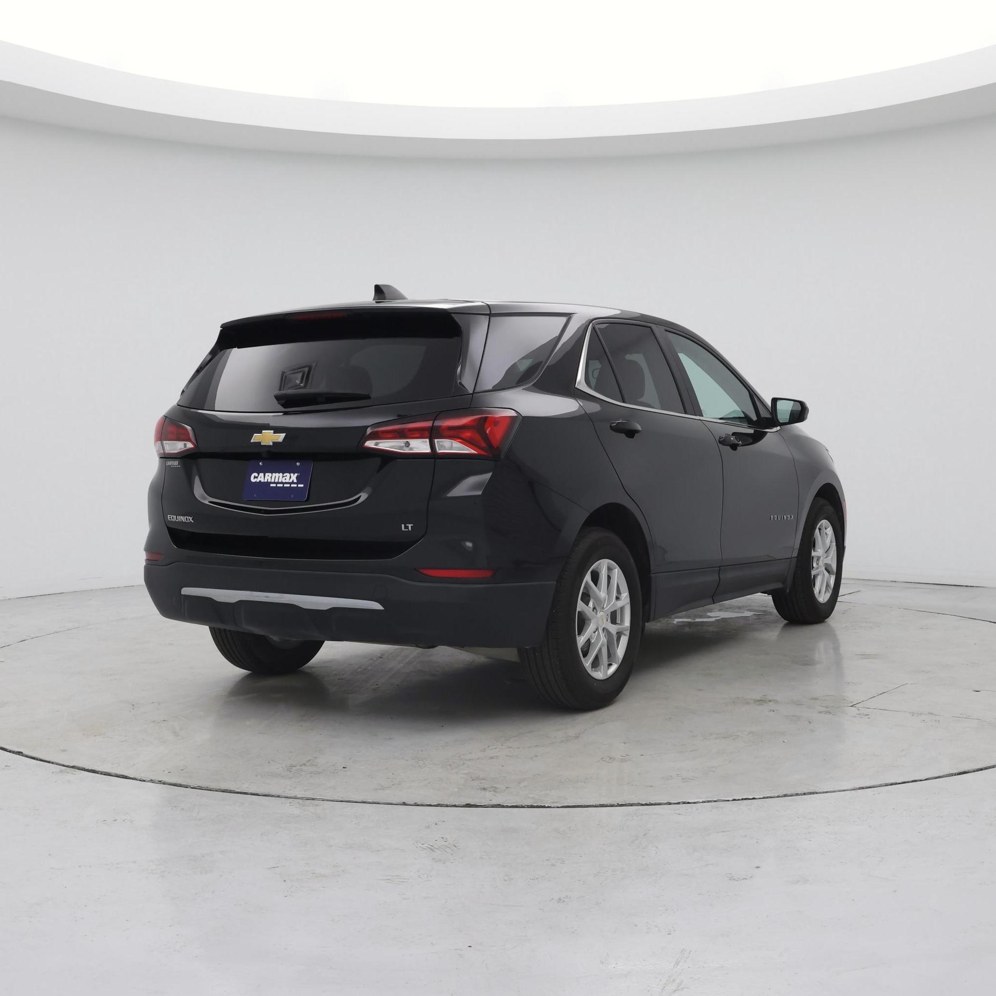 Thumbnail: 2022 Chevrolet Equinox - 8