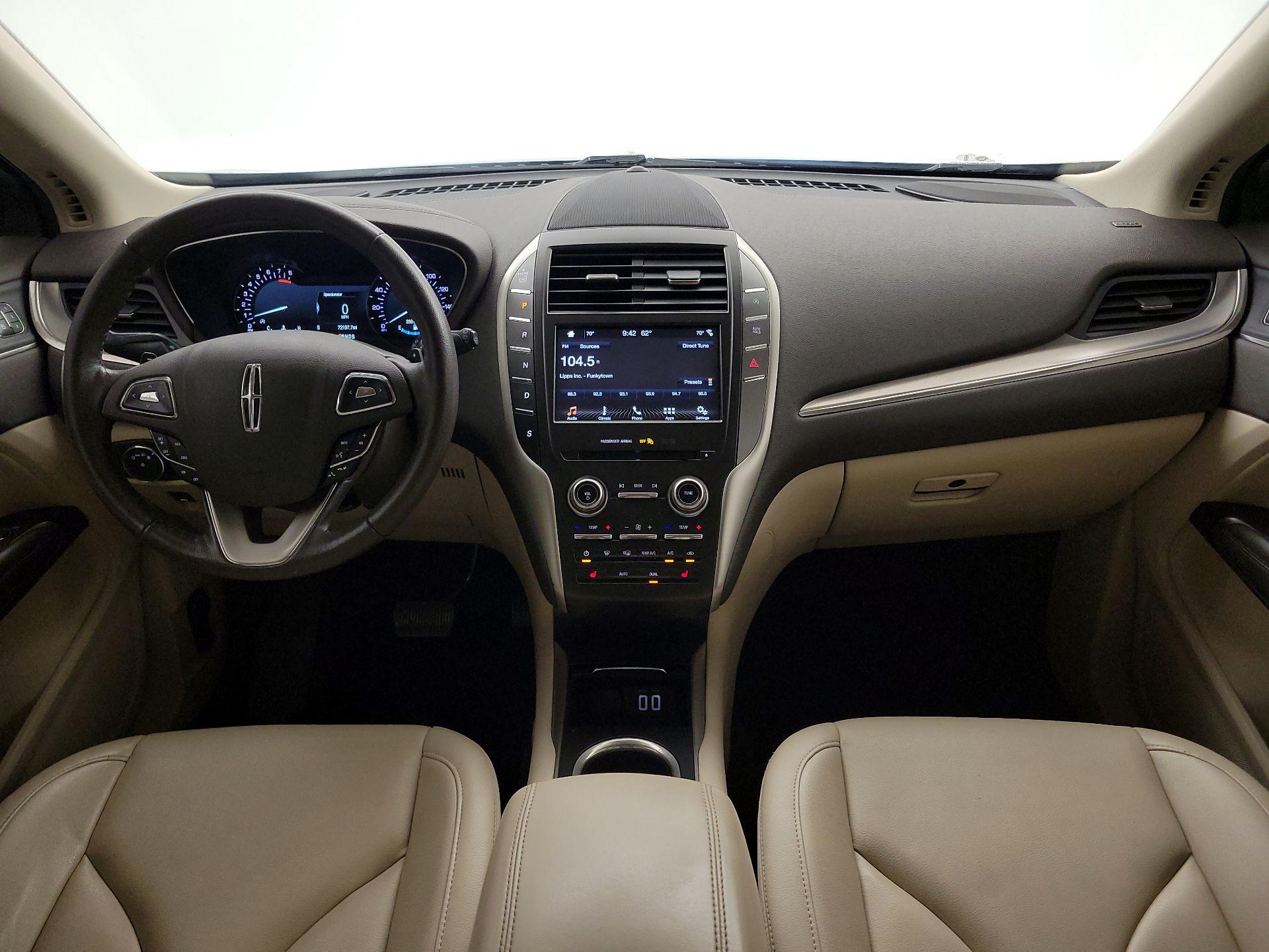 Thumbnail: 2019 Lincoln MKC - 9