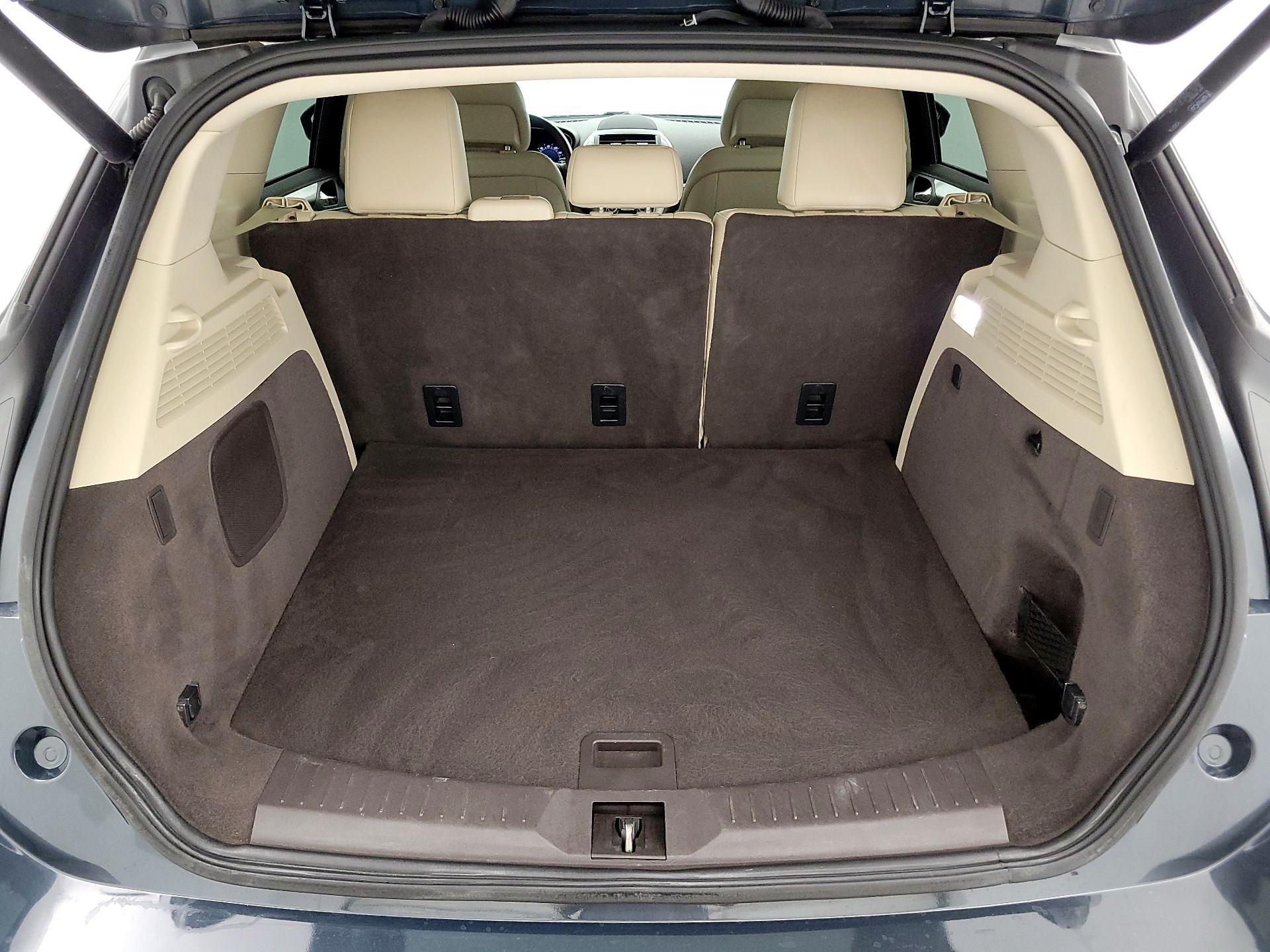 Thumbnail: 2019 Lincoln MKC - 20