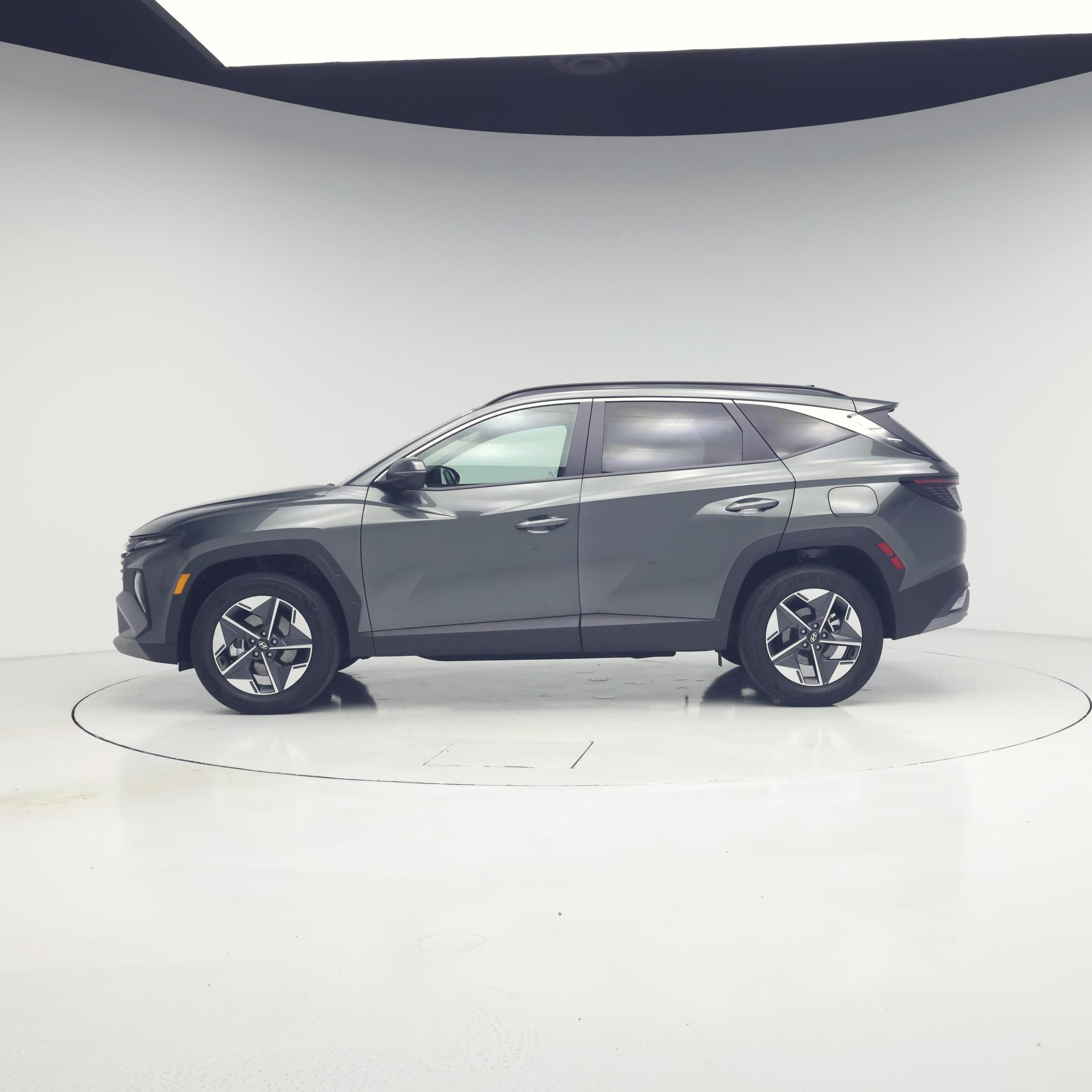 Thumbnail: 2025 Hyundai Tucson - 3