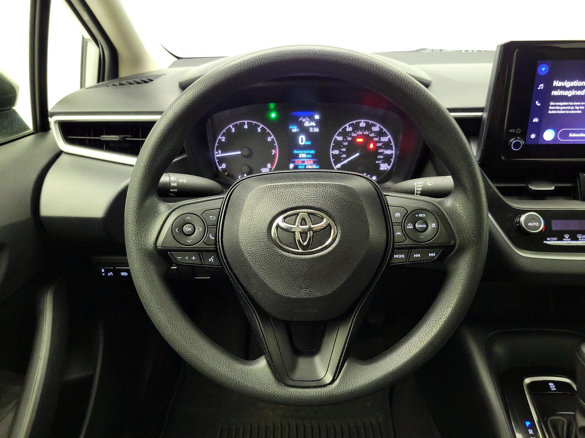 Thumbnail: 2023 Toyota Corolla - 10