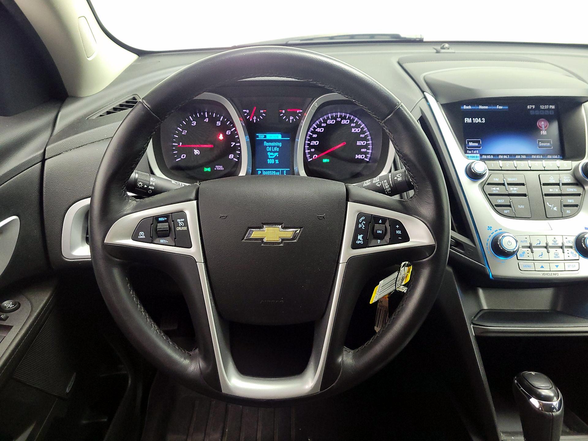 Thumbnail: 2017 Chevrolet Equinox - 10