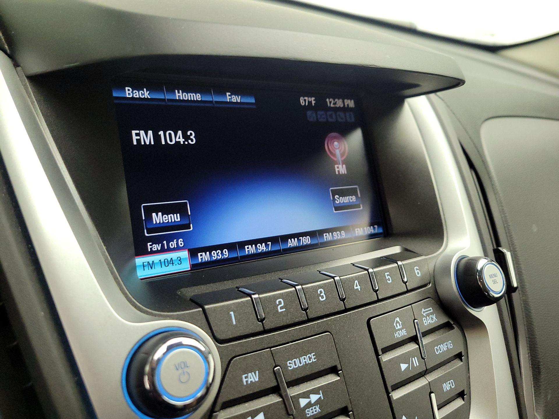 Thumbnail: 2017 Chevrolet Equinox - 14