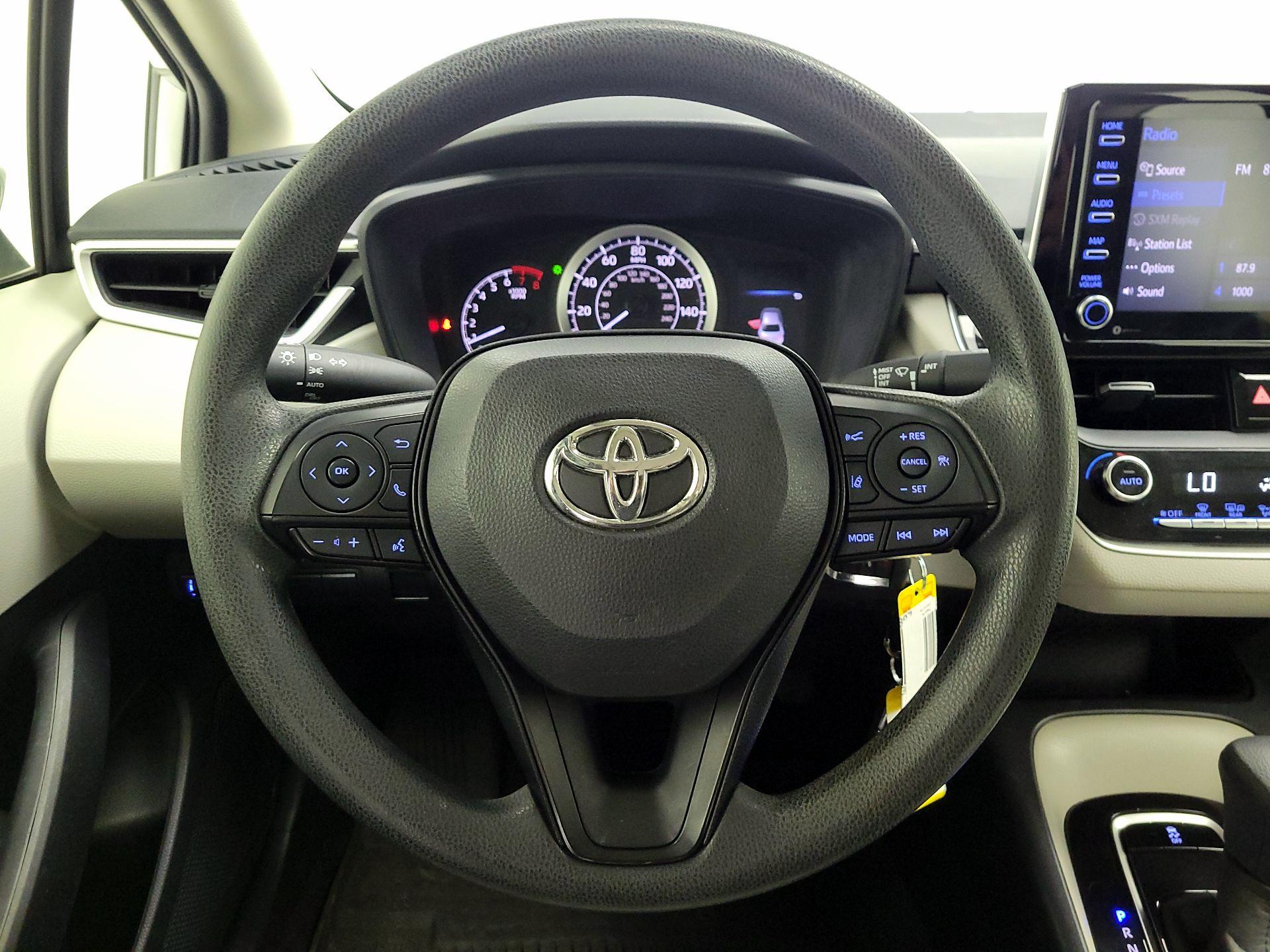 Thumbnail: 2021 Toyota Corolla - 10