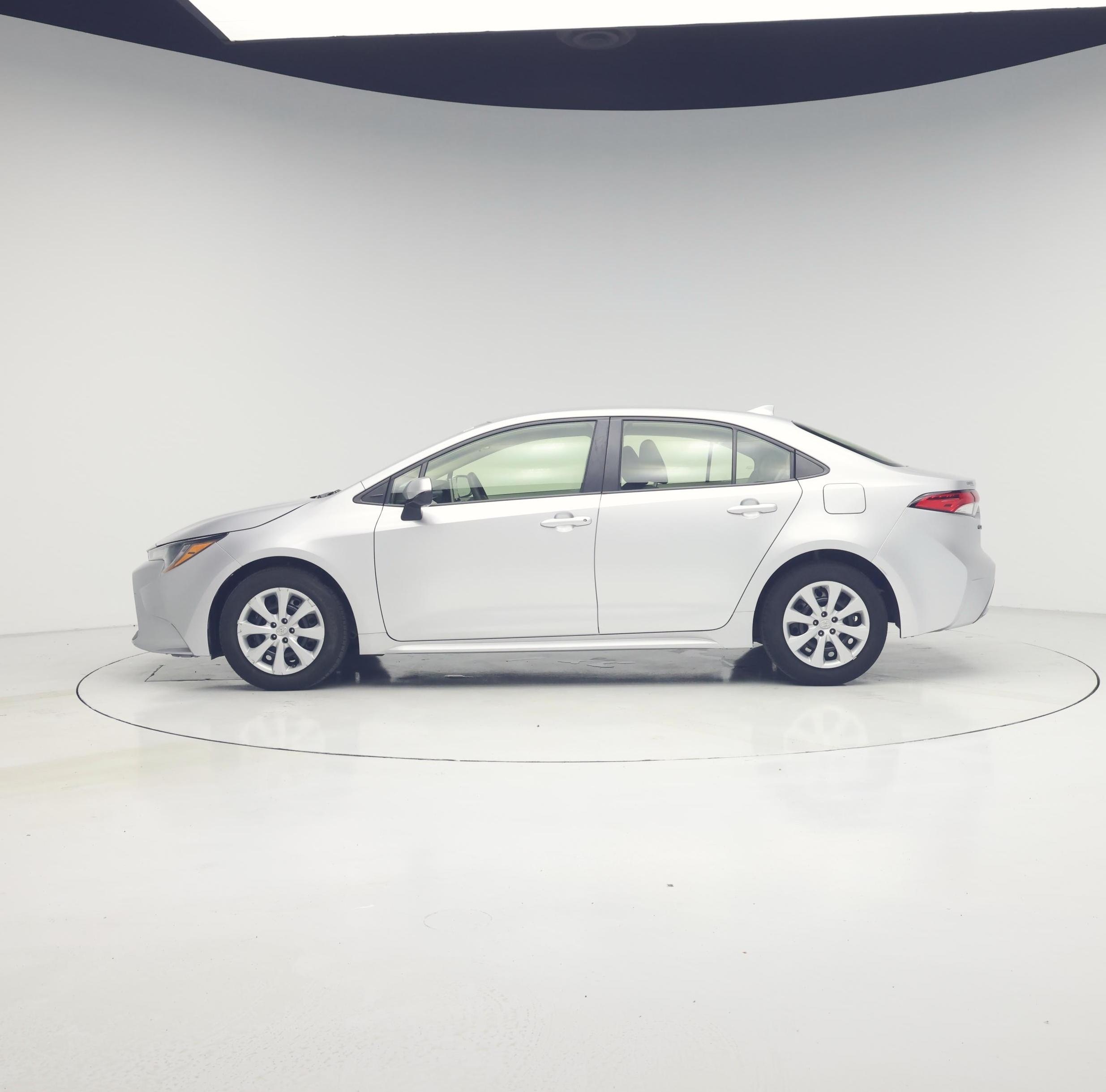 Thumbnail: 2021 Toyota Corolla - 3