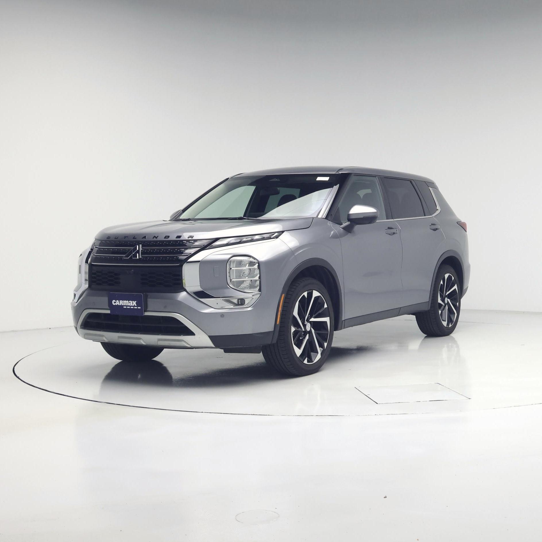 Thumbnail: 2022 Mitsubishi Outlander - 4