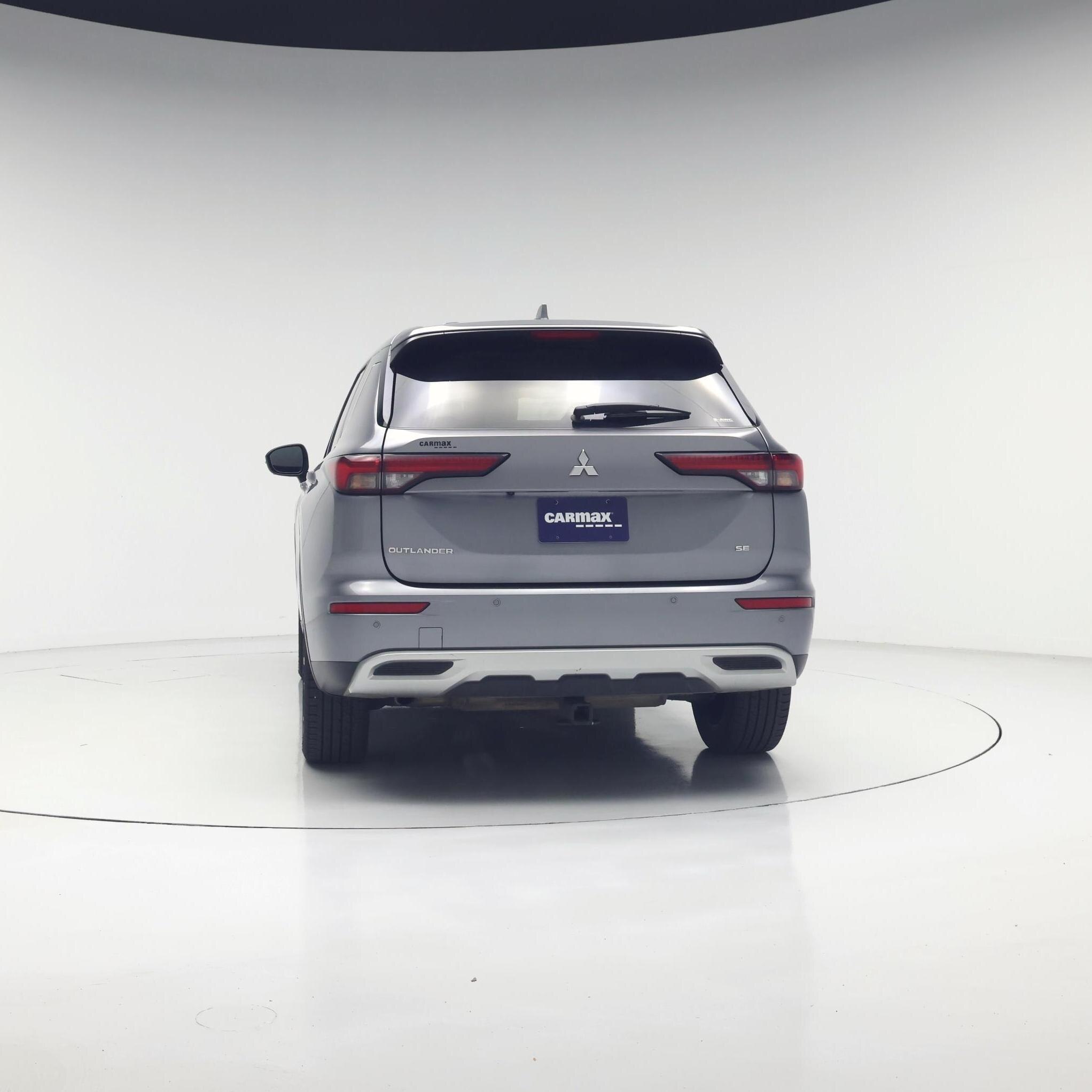 Thumbnail: 2022 Mitsubishi Outlander - 6
