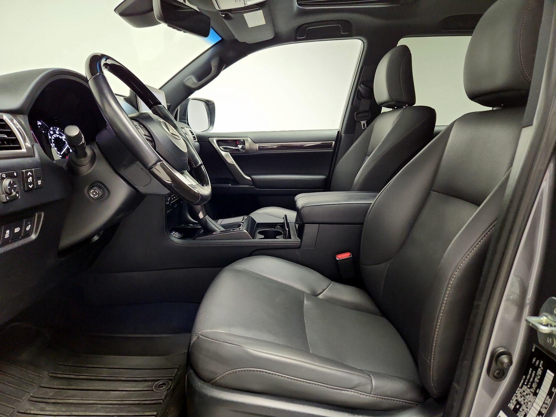Thumbnail: 2023 Lexus GX - 11